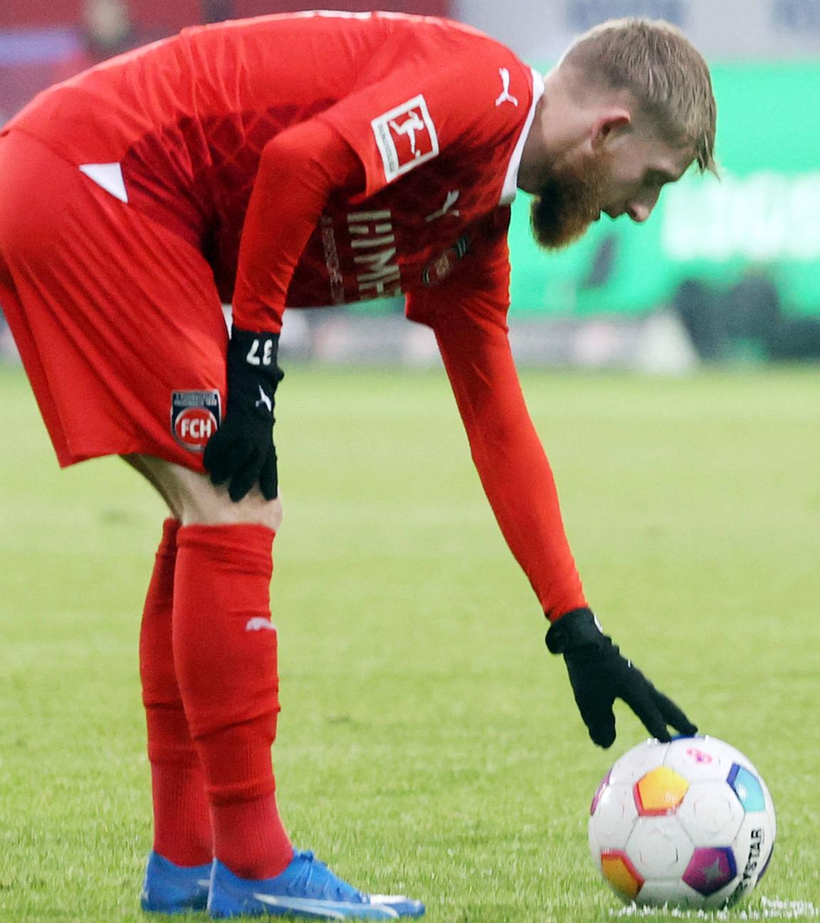 Jan-Niklas Beste (1. FC Heidenheim).