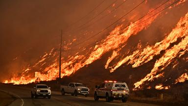 Neues Feuer nahe Los Angeles: Zehntausende fliehen