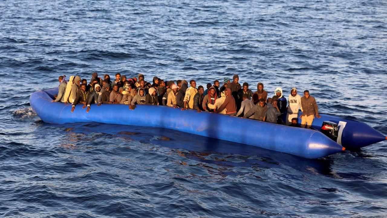 Flucht über Das Mittelmeer: Mehr Als 1.500 Menschen Ertrunken - ZDFheute