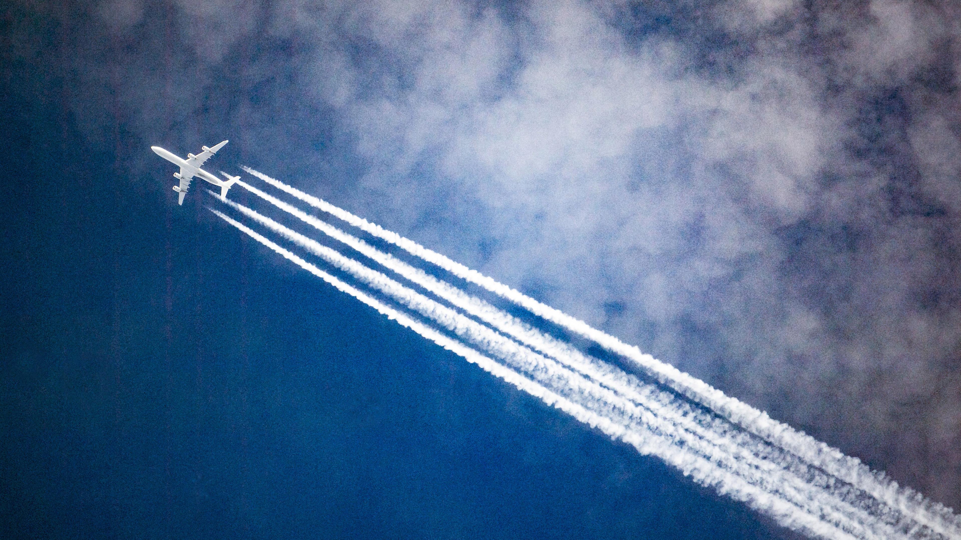 Fliegen Ohne Schadstoffe Schafft Die Luftfahrt Die Klima Wende Zdfheute