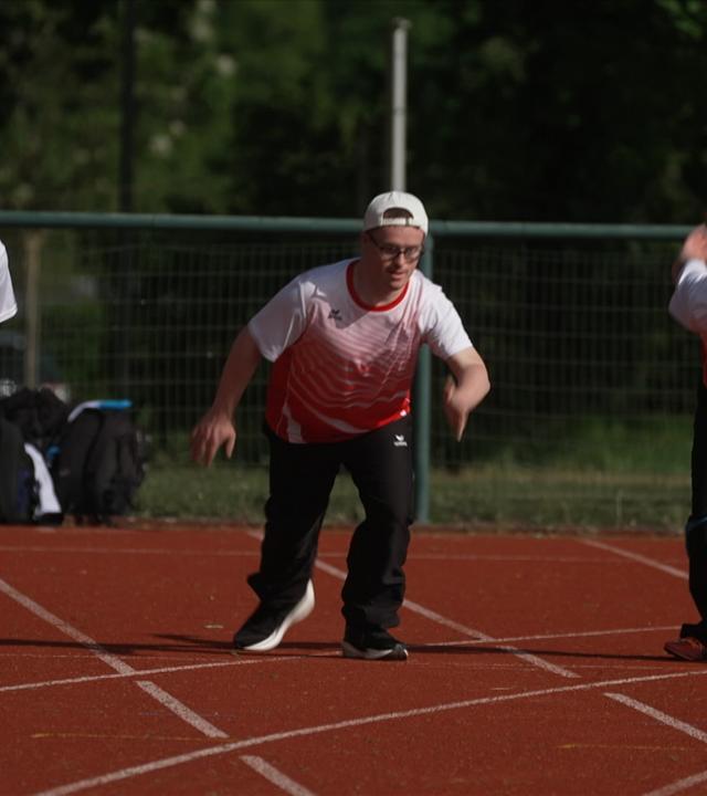 Franz Bechler vor den Special Olympics