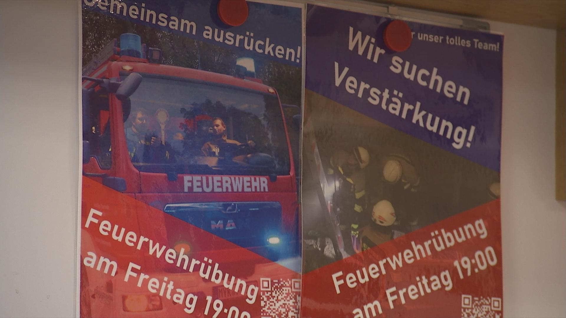 Plakatwerbung der Freiwilligen Feuerwehr in Niederwerth