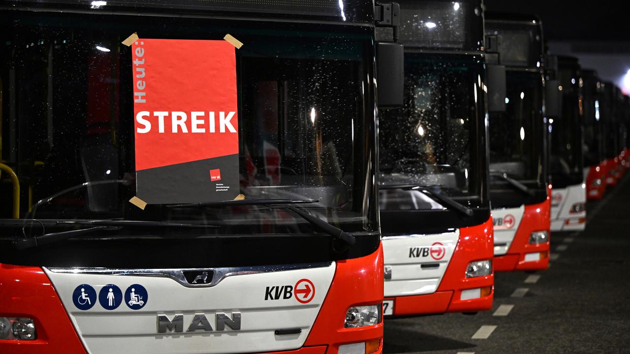 Ausstände Im Nahverkehr: Fridays For Future Streikt Mit Verdi - ZDFheute