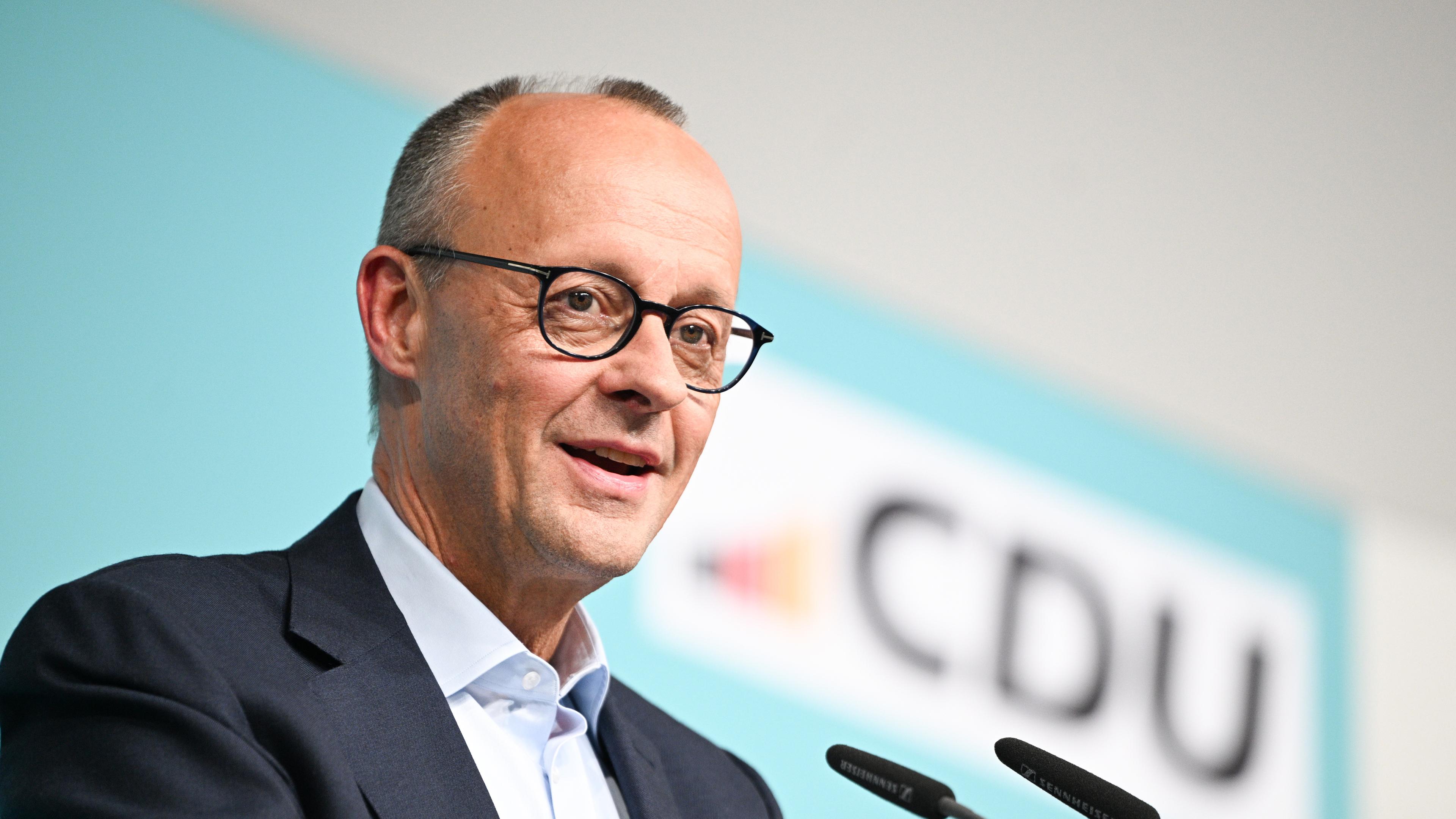 Friedrich Merz, Vorsitzender der CDU, spricht während des Netzwerktreffens von Kommunalpolitikerinnen der CDU Deutschland