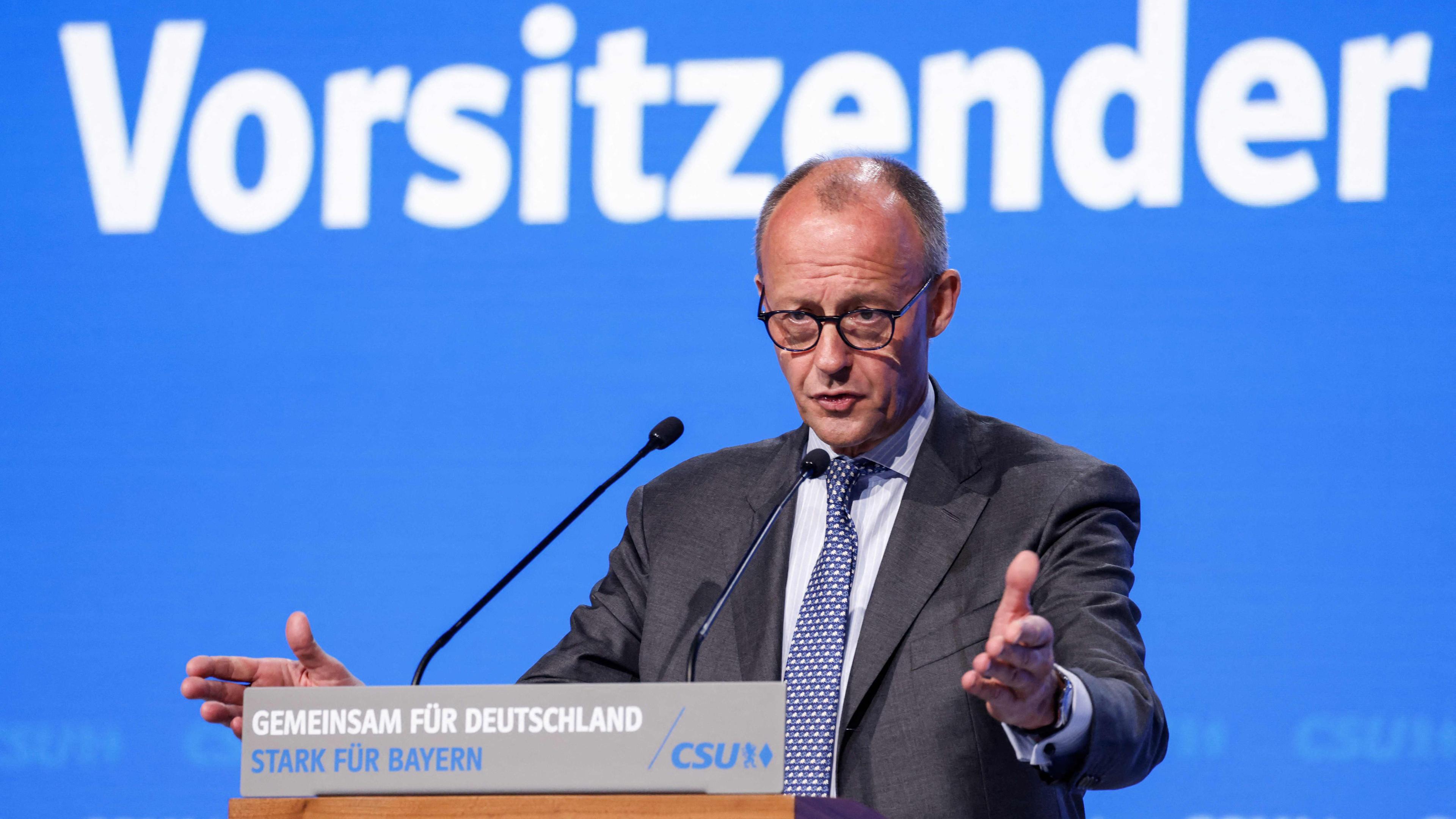 Friedrich Merz bei einer Rede auf dem CSU-Parteitag