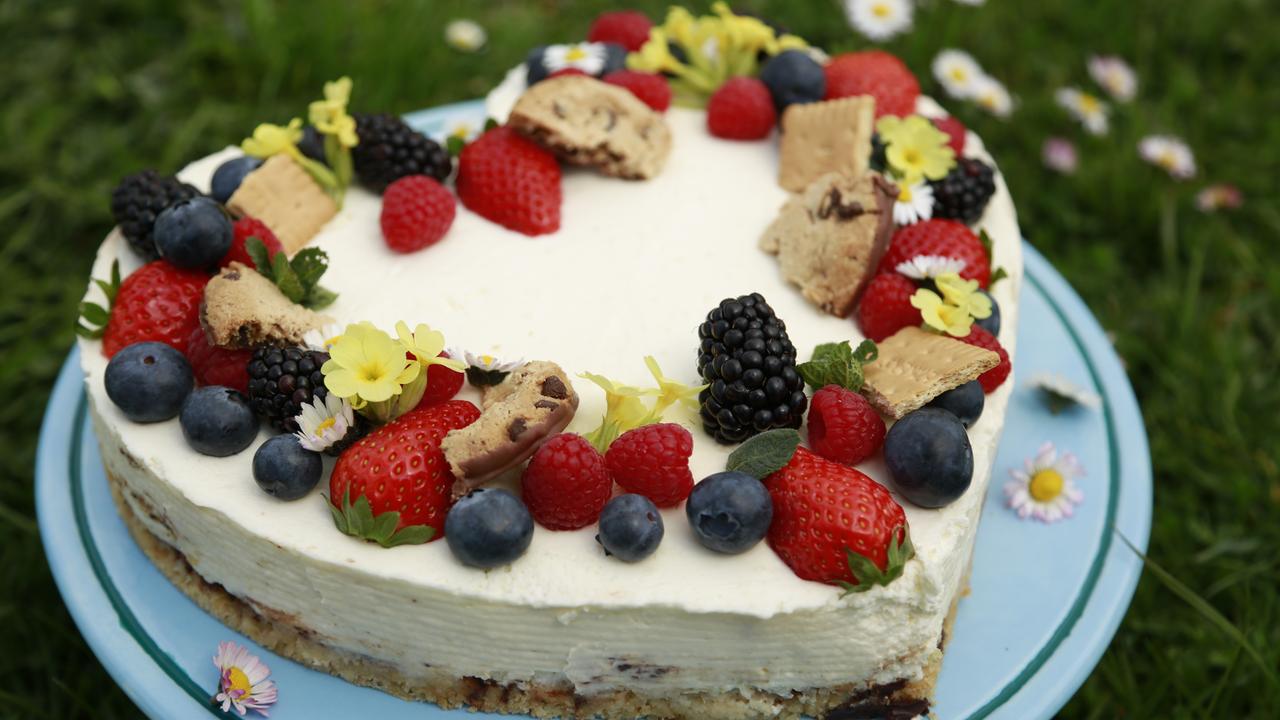 Der Kuchenbcker On Tv Brombeer Ksekuchen Fr Die Zdf