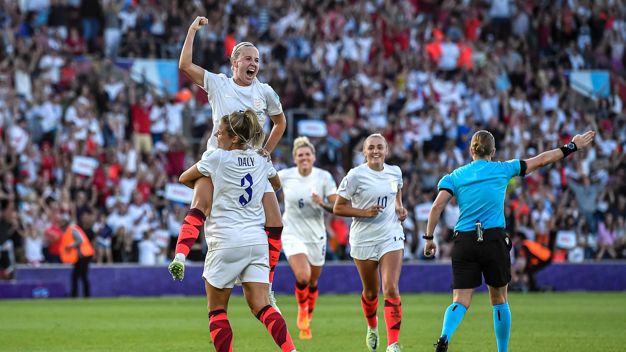 Fußball-EM der Frauen 2022 - England voller Euphorie