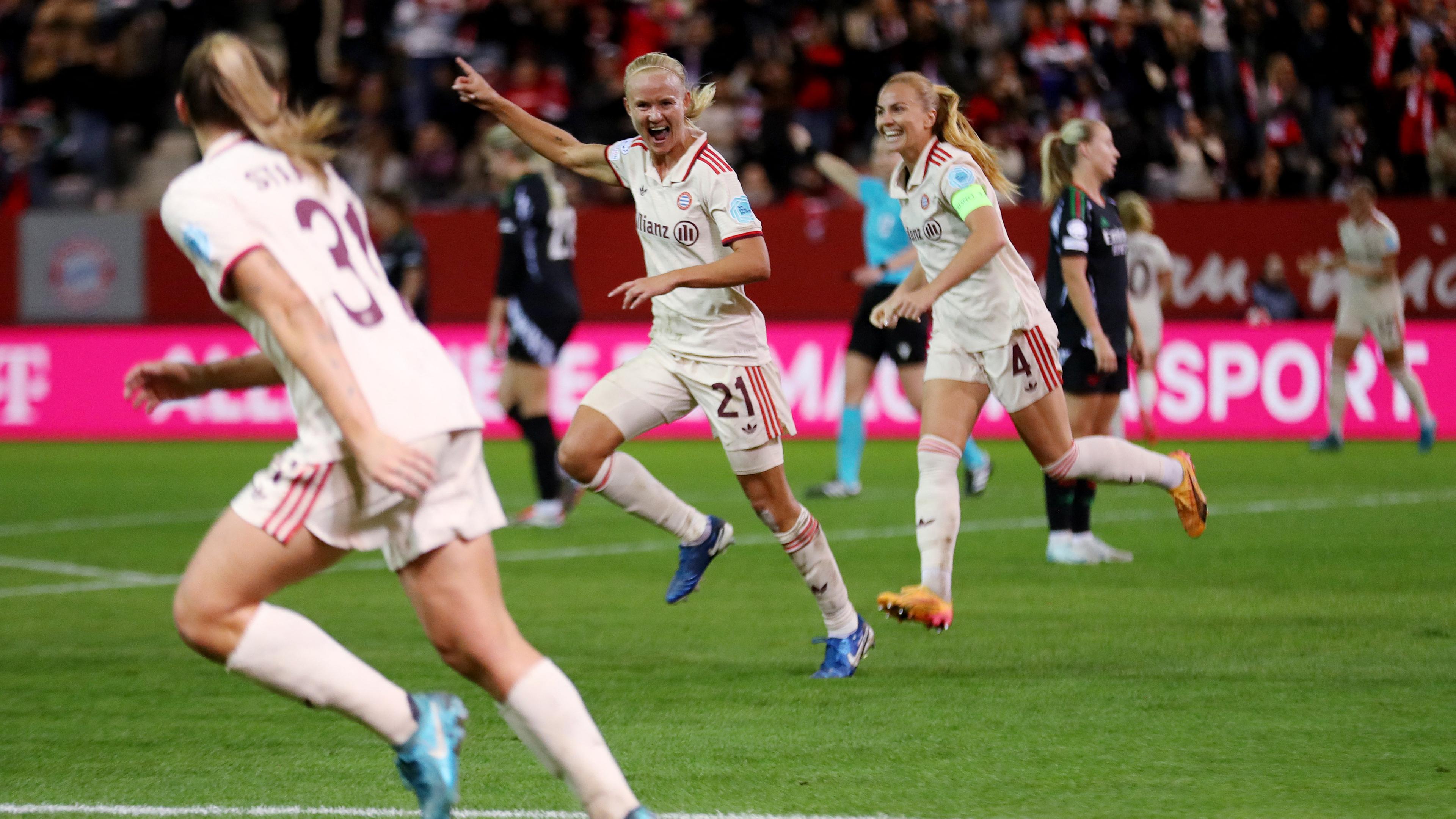 Fußball: FC Bayern - Arsenal WFC.