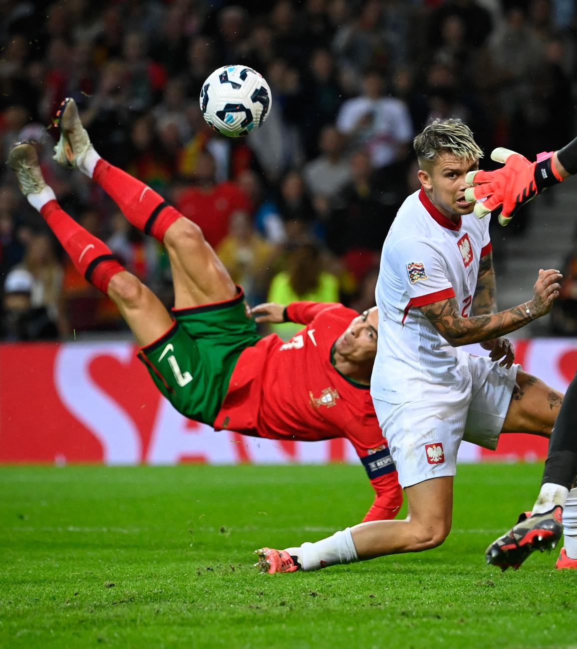 Fußball, Nations League: Portugal - Polen.