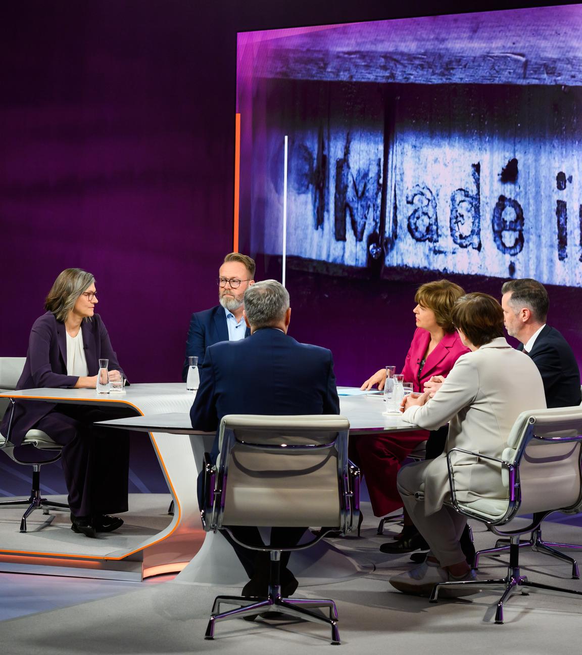 v.l.: Christiane Benner, Claus Ruhe Madsen, Maybrit Illner, Christian Dürr, Saskia Esken, Jörg Dittrich