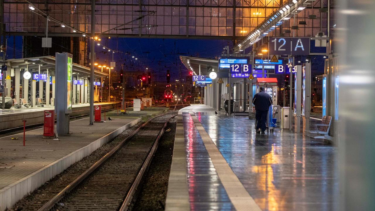 Bahnbeauftragter Warnt Vor Den Folgen Des GDL-Streiks - ZDFheute