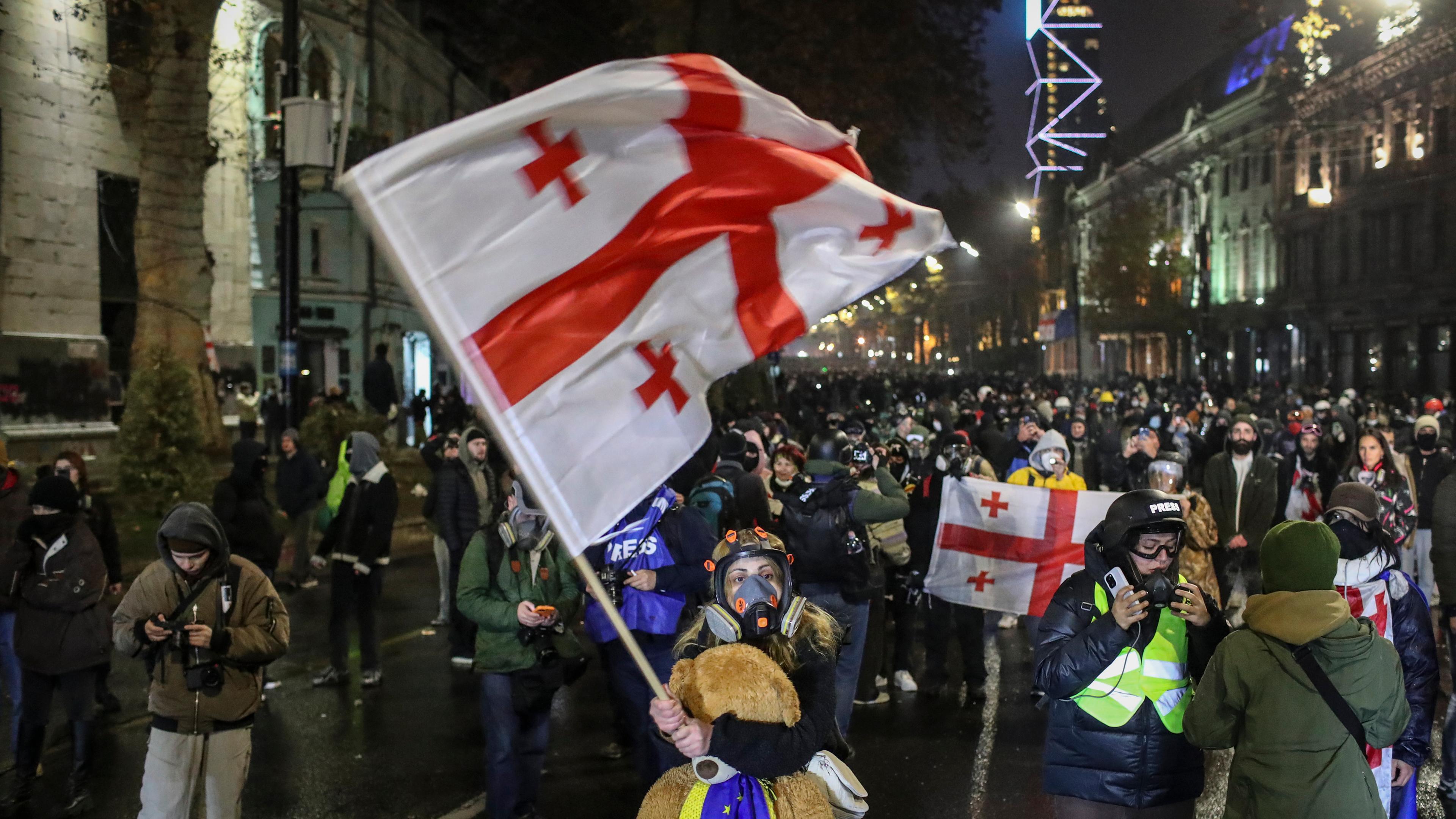 Georgien: Proteste halten an