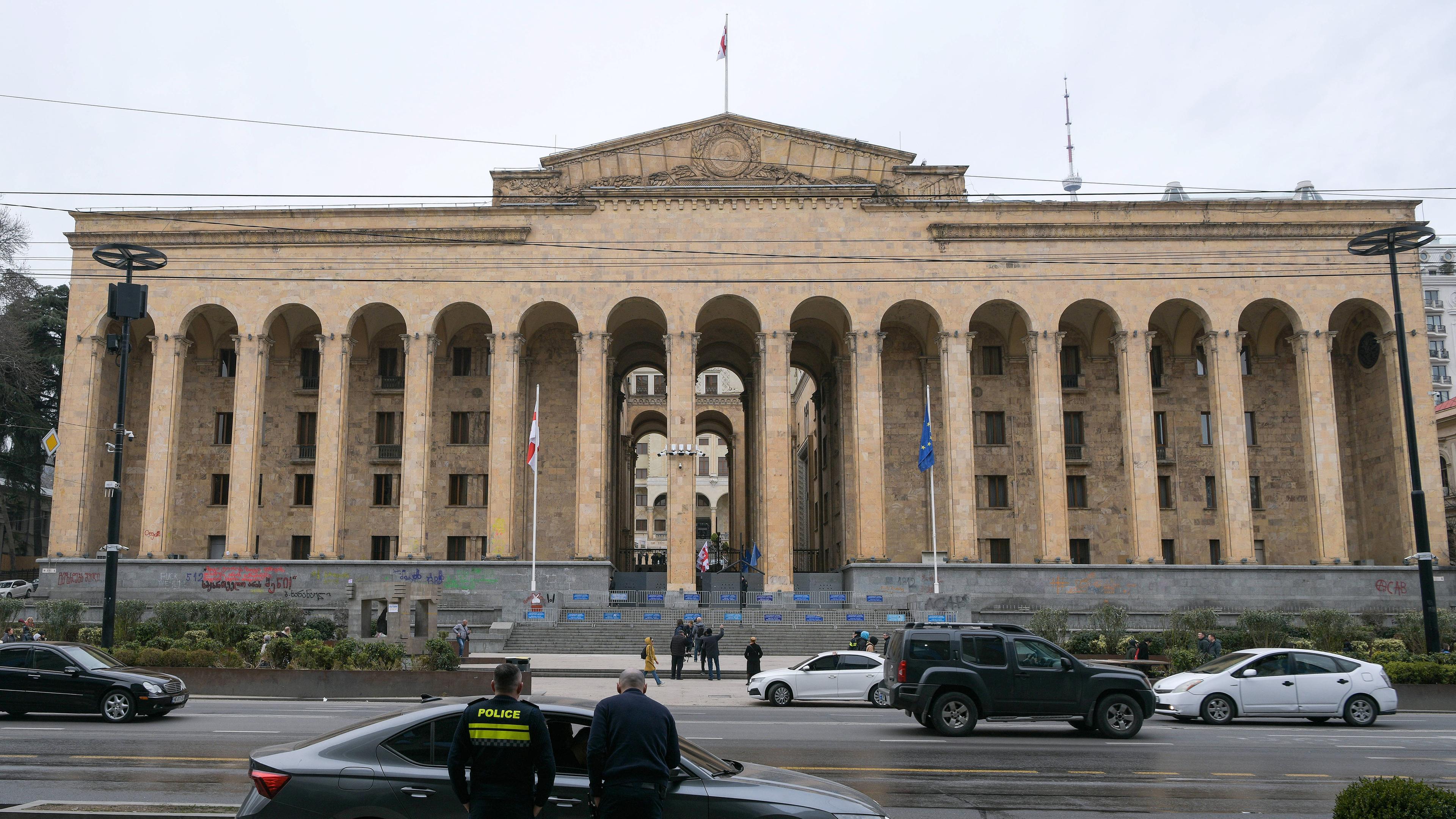 Georgisches Parlament in Tiflis, aufgenommen am 09.03.2023