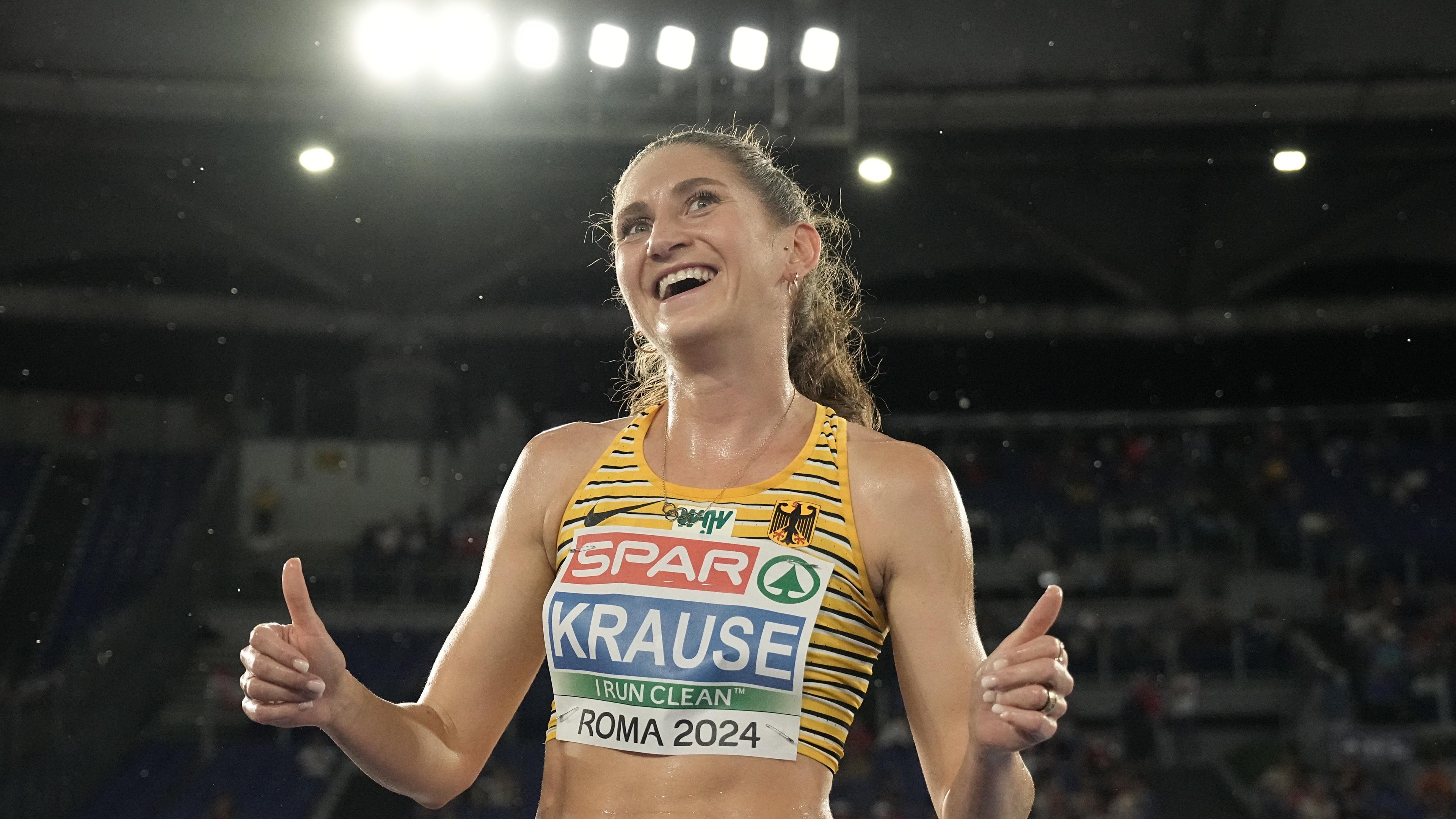 Zweitplatzierte Gesa Felicitas Krause aus Deutschland freut sich über Silber.