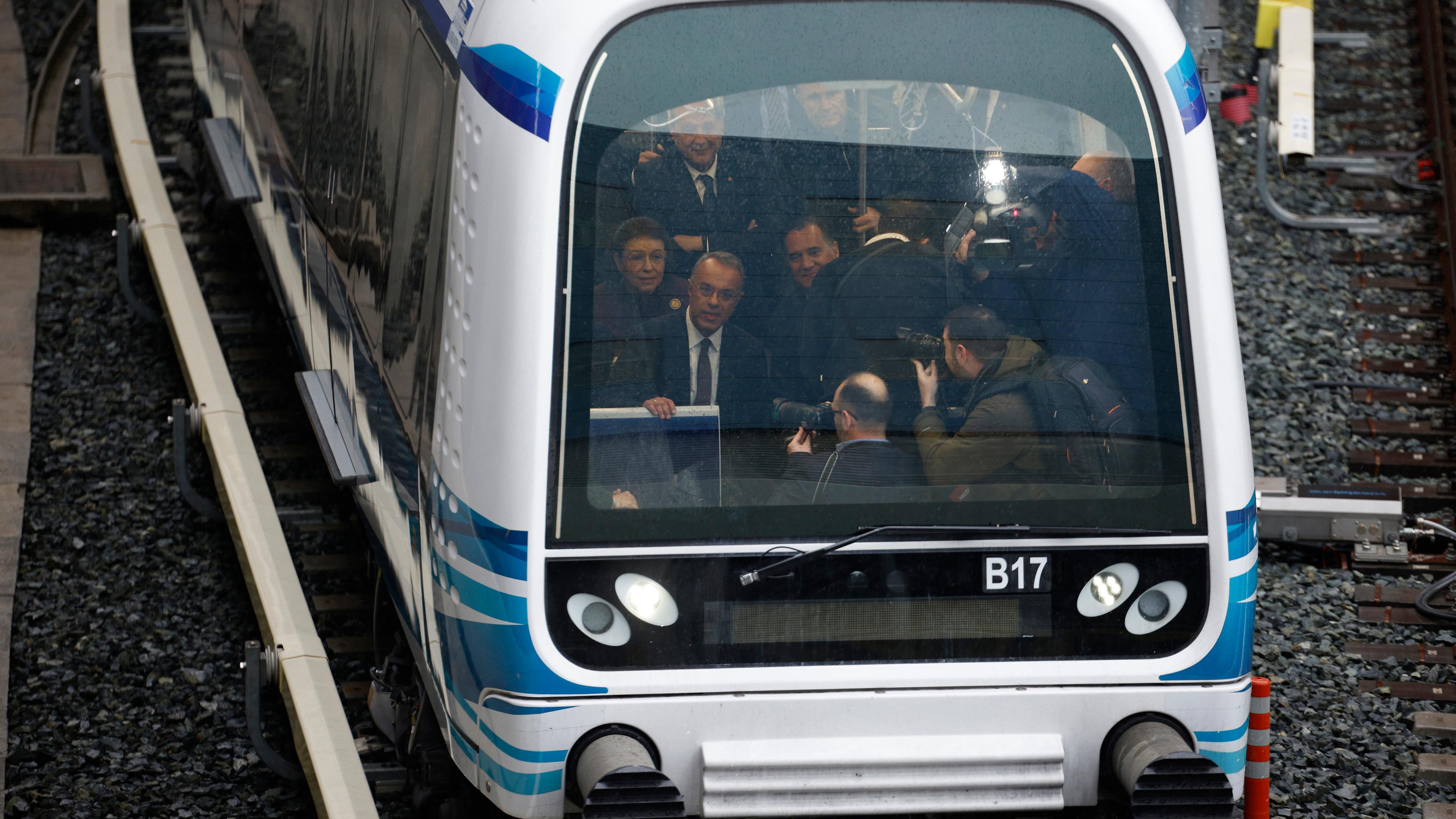 Der griechische Premierminister Kyriakos Mitsotakis weiht in Thessaloniki die U-Bahn von Thessaloniki ein