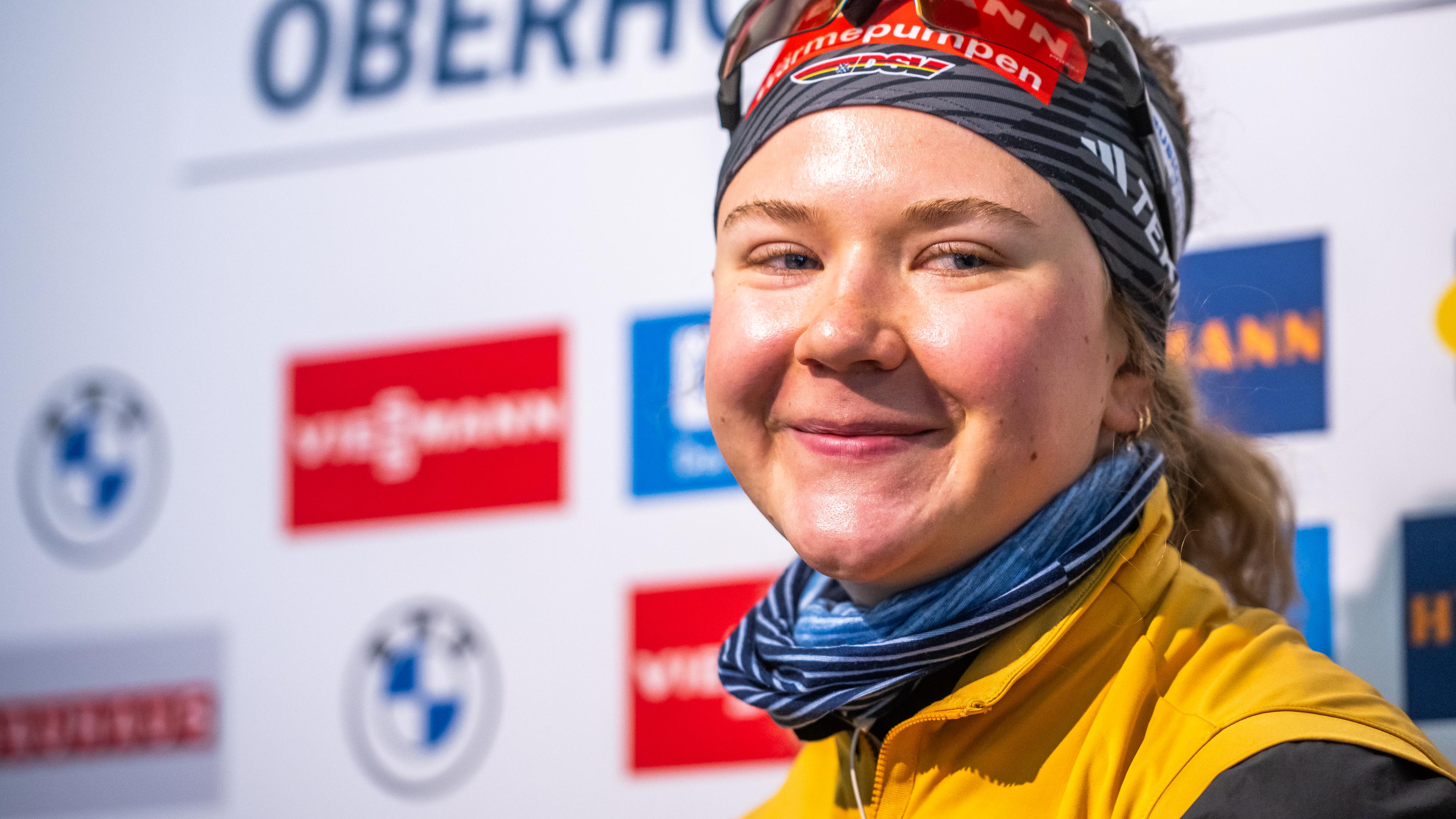 Selina Grotian am 8. Januar 2025 bei einer Pressekonferenz zum Biathlon-Weltcup in Oberhof