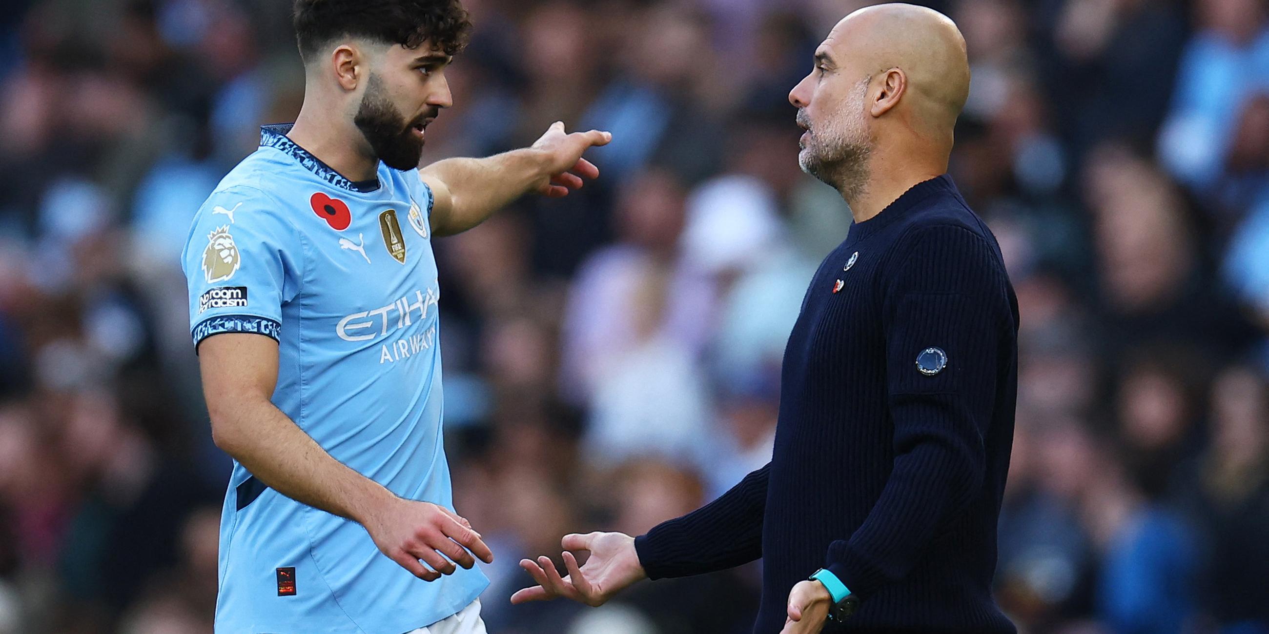 Pep Guardiola spricht mit Josko Gvardiol