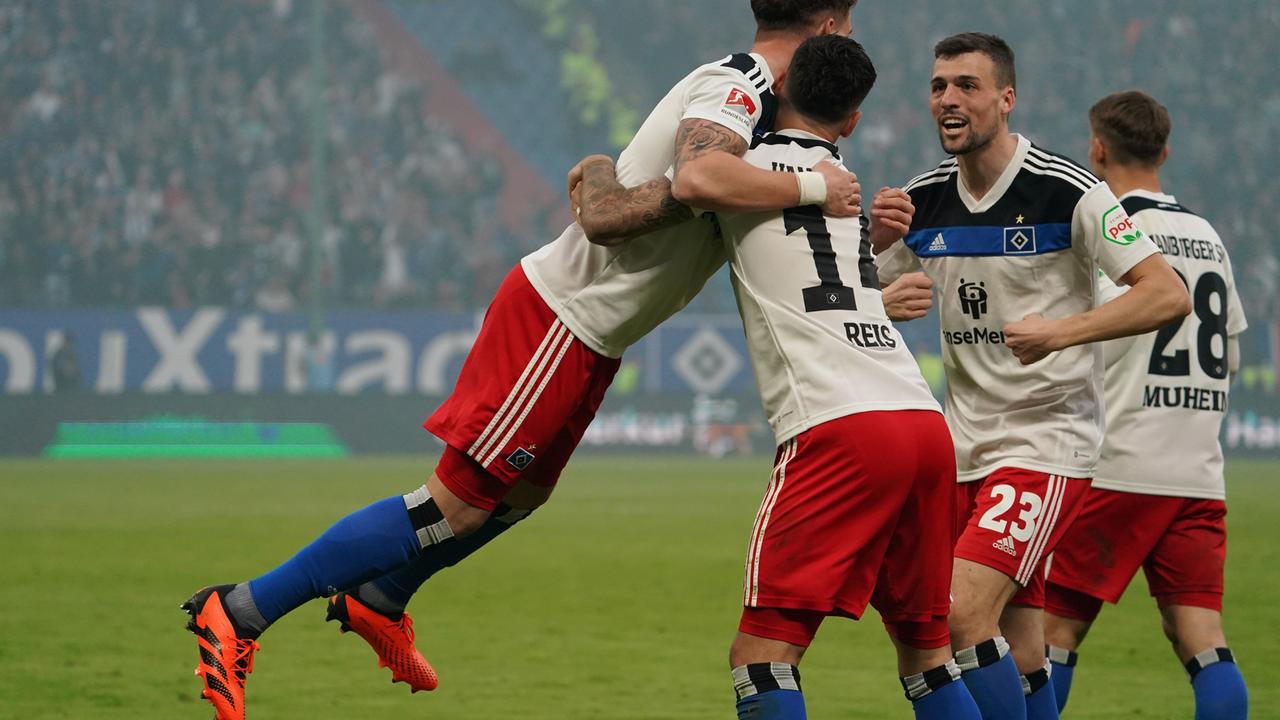 2. Fußball-Bundesliga: 4:3 Im Derby - Big Points Für Den HSV - ZDFheute