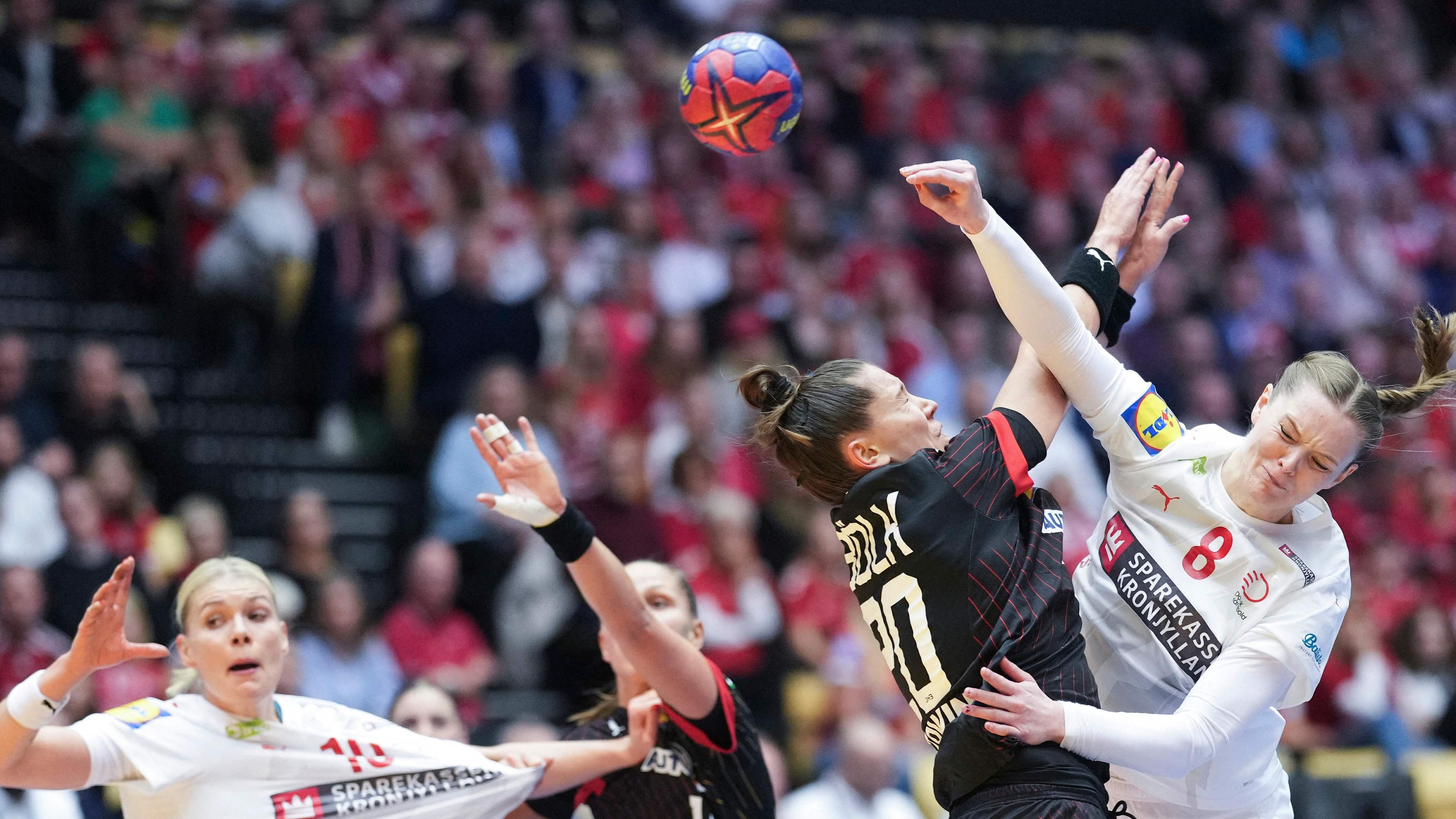 WM-Viertelfinale: DHB-Frauen Vor Sprung In Die Weltspitze - ZDFheute