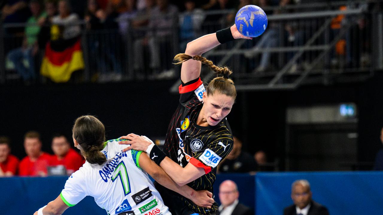 Handball DHBFrauen startet mit Sieg in OlympiaQuali ZDFmediathek