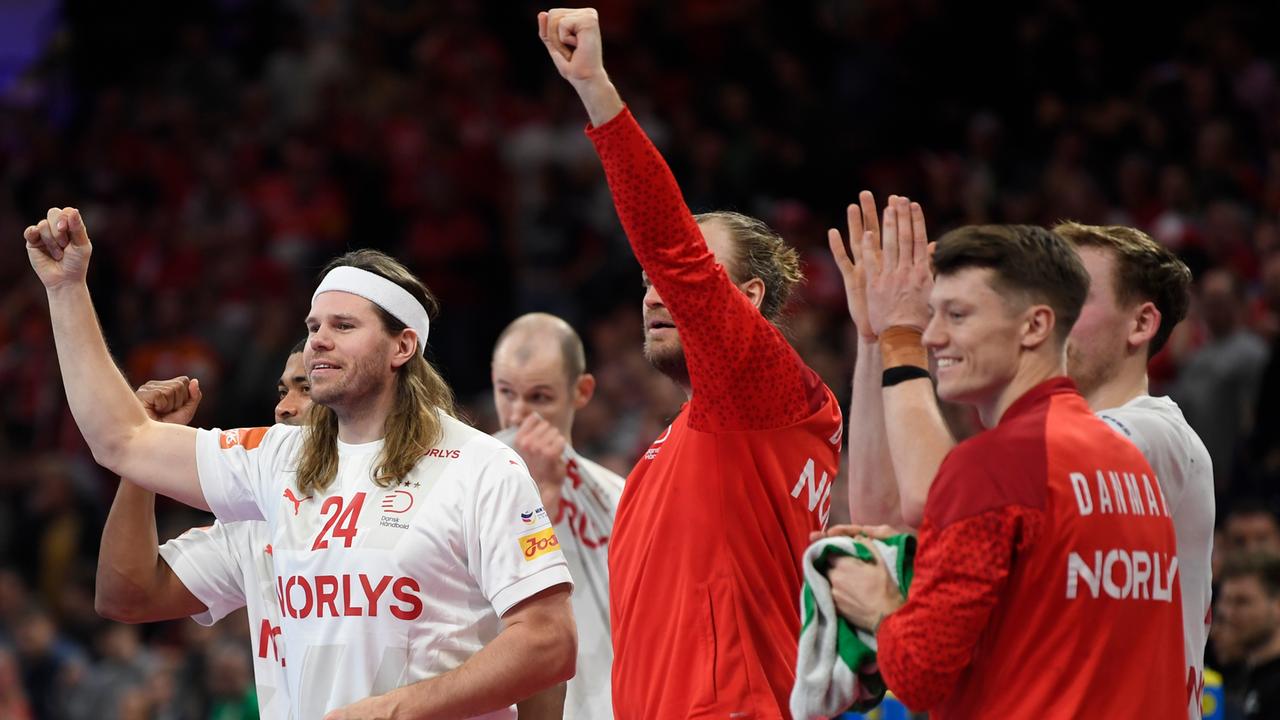 Handball-EM: Dänemark Und Schweden Erste Halbfinalisten - ZDFheute