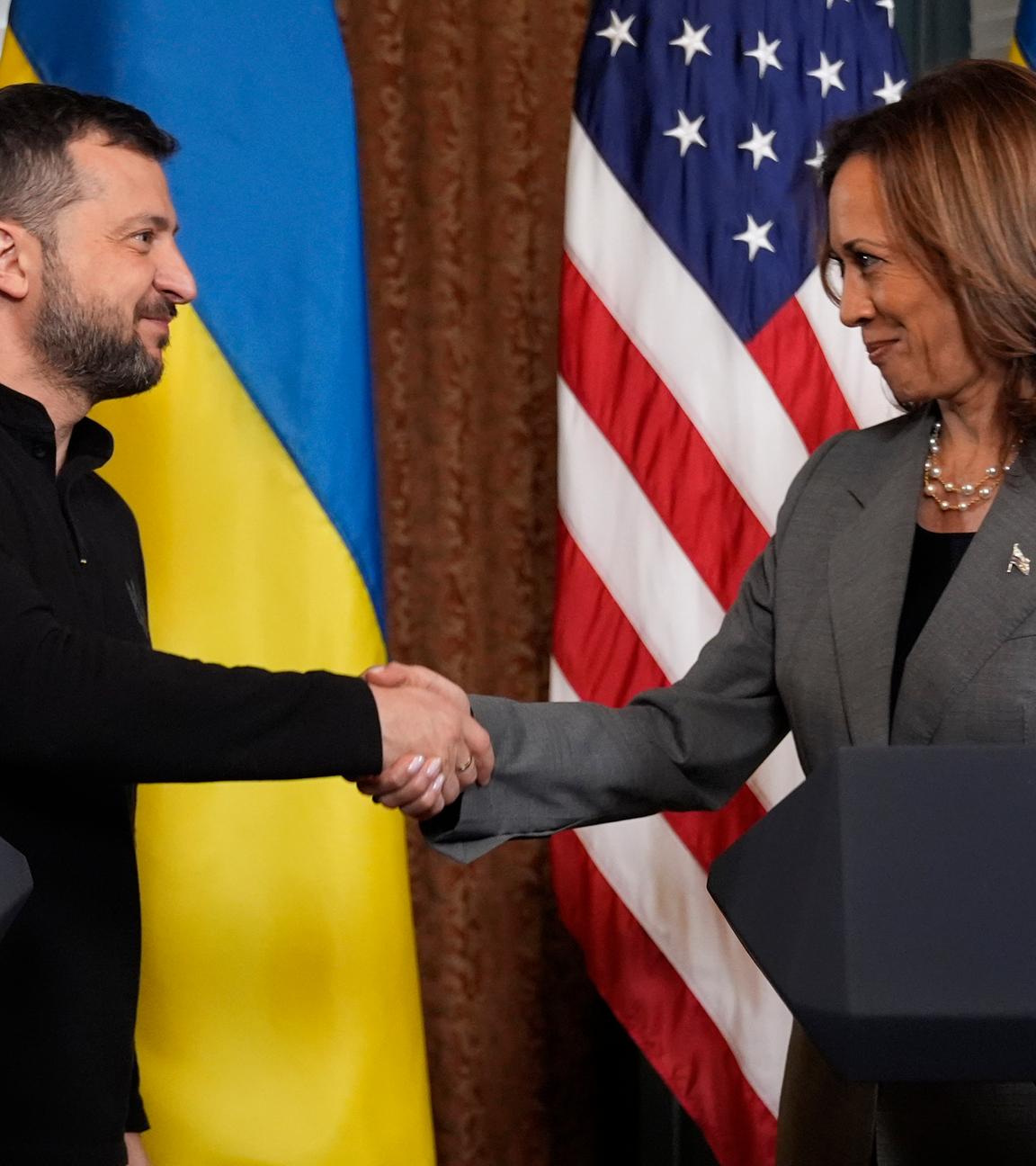 US-Vizepräsidentin Kamala Harris trifft den ukrainischen Präsidenten Wolodymyr Selenskyj im Eisenhower Executive Office Building im Weißen Haus in Washington.