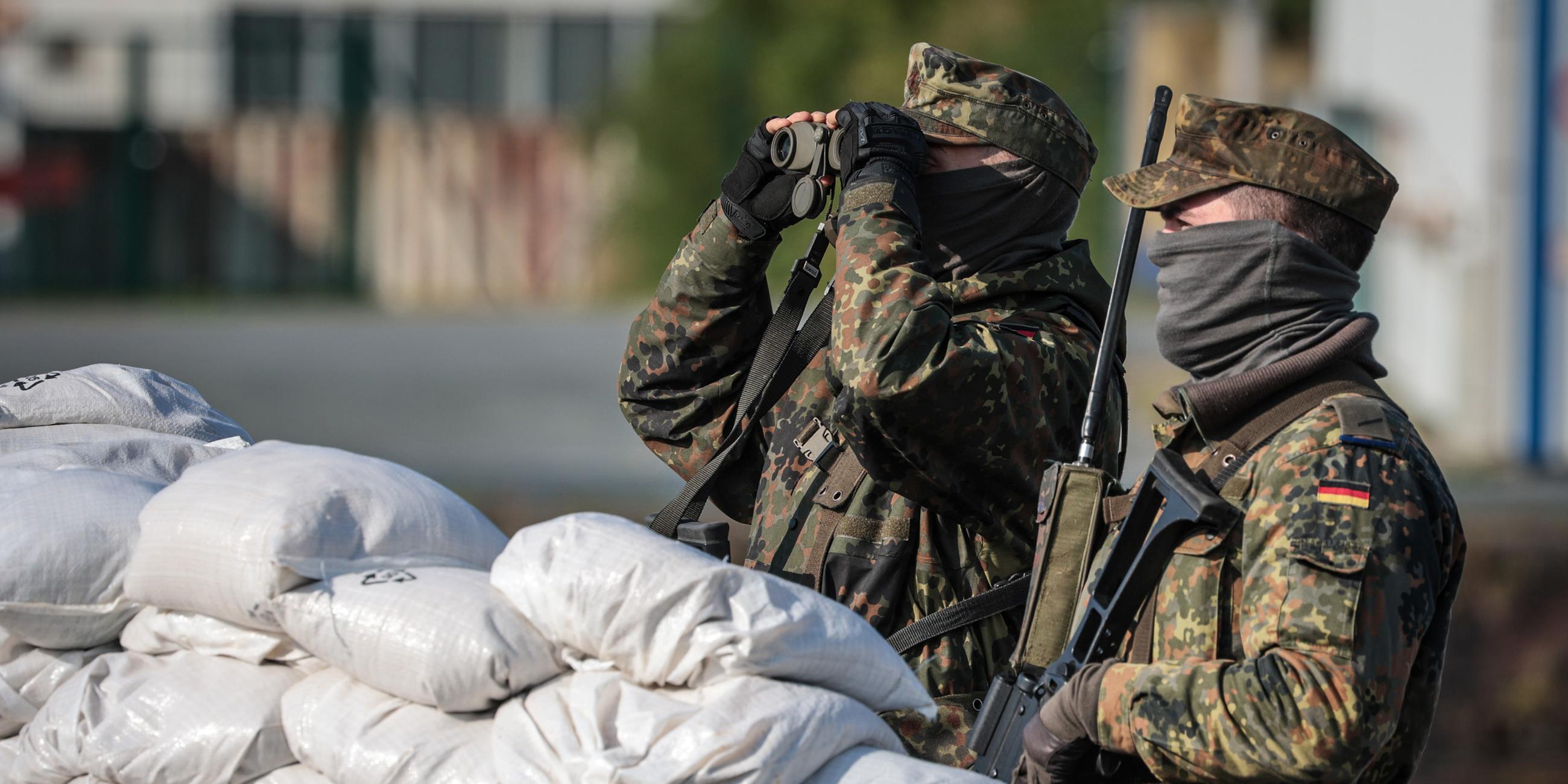 Soldaten des Heimatschutzes