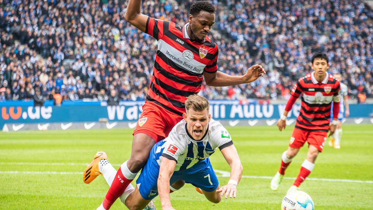 Sieg Gegen VfB: Hertha Sendet Lebenszeichen | Highlights - ZDFmediathek