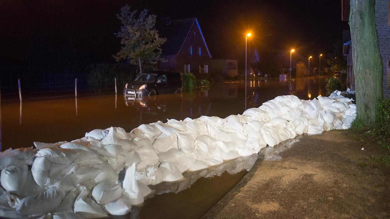 Ophoven unter Wasser - 90 Tote in Ahrweiler