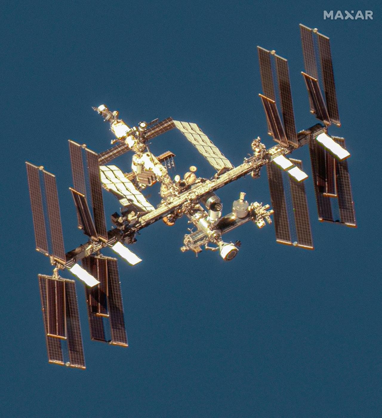 Ein Satellitenbild zeigt einen Überblick über die Internationale Raumstation mit dem Boeing Starliner-Raumschiff, 07.06.2024.
