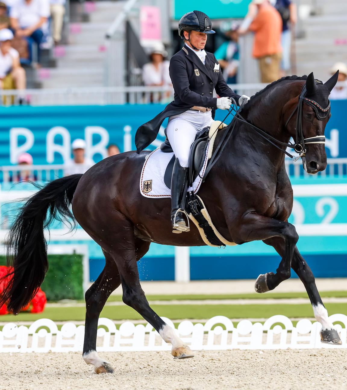 Die deutsche Dressurreiterin Isabell Werth auf dem Pferd Wendy