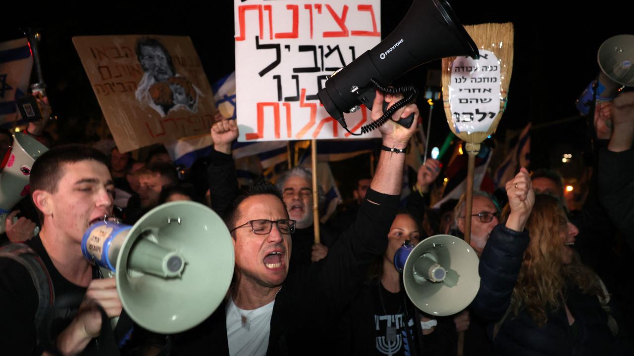 Nahost-Konflikt: Protest In Tel Aviv Gegen Netanjahu - ZDFheute