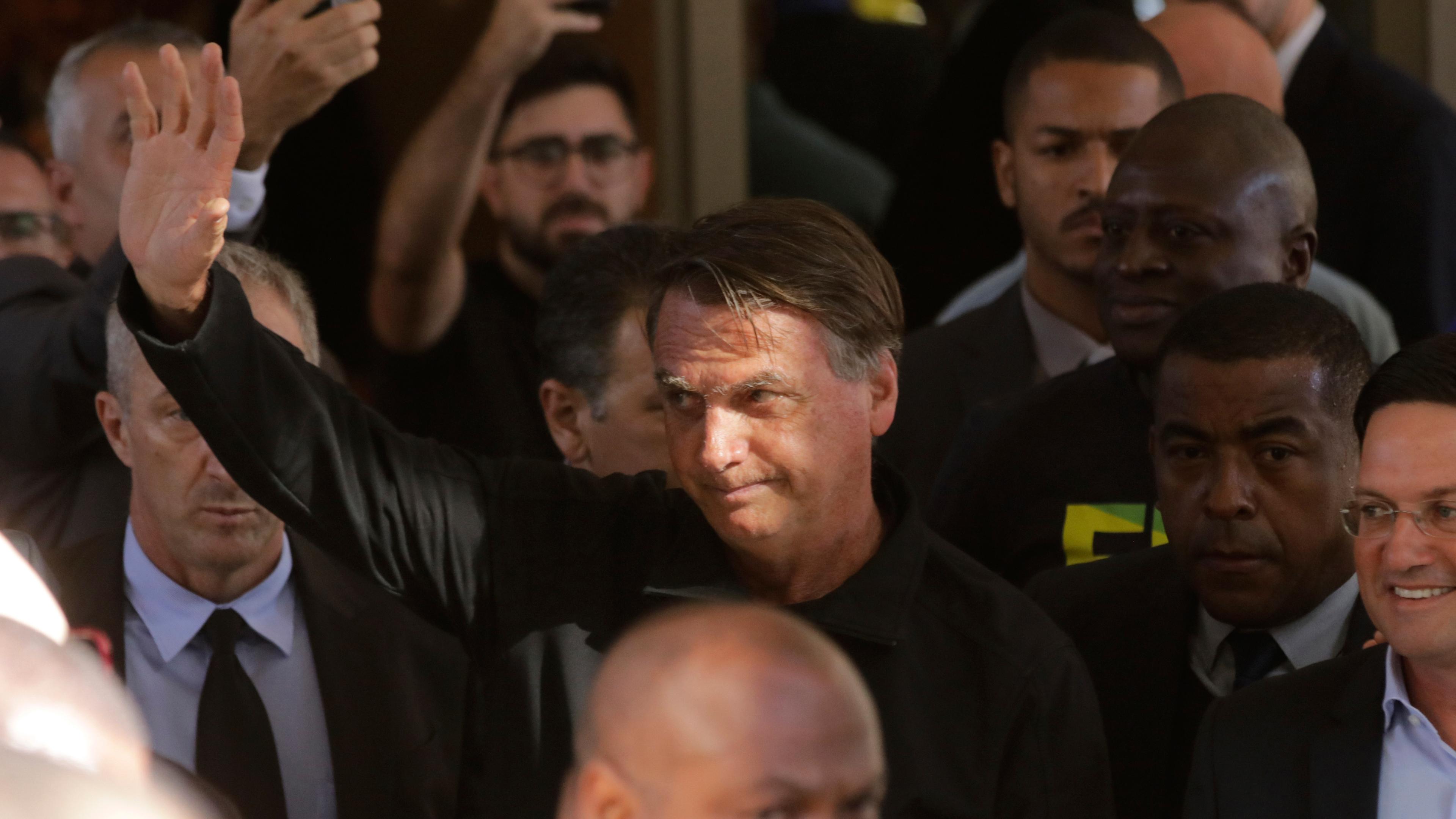 Brasilien: Was Das Amtsverbot Für Bolsonaro Bedeutet - ZDFheute