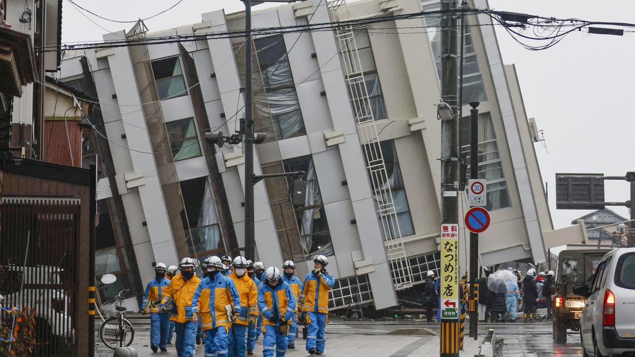 Japan: Zahl Der Toten Nach Erdbeben Steigt - ZDFheute