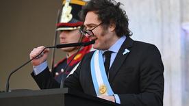 El primer ministro argentino, Javier Mille, pronuncia un discurso.