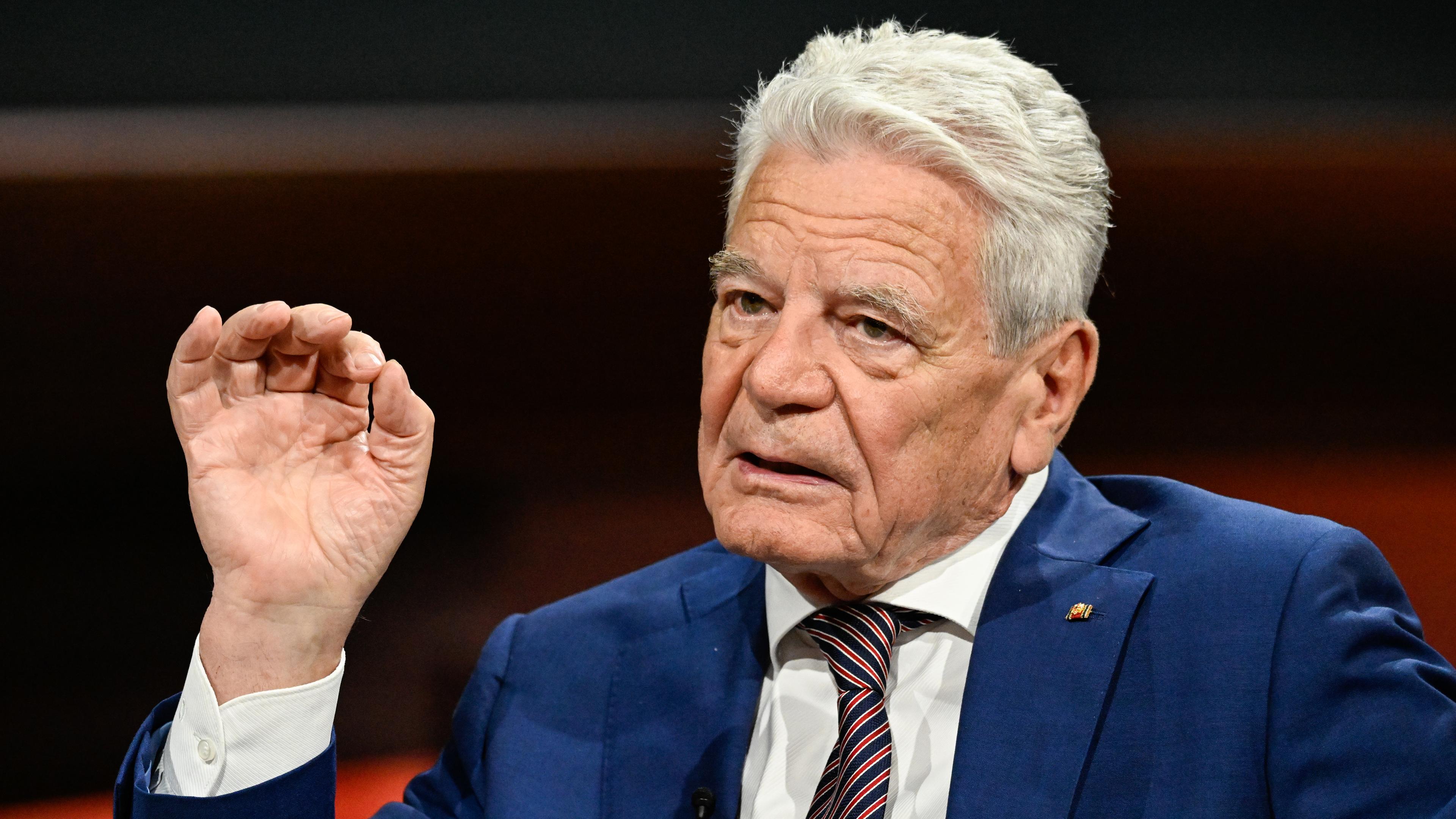 Bundespräsident a.D. Joachim Gauck in der Sendung "Markus Lanz" am 23. Juli 2024.