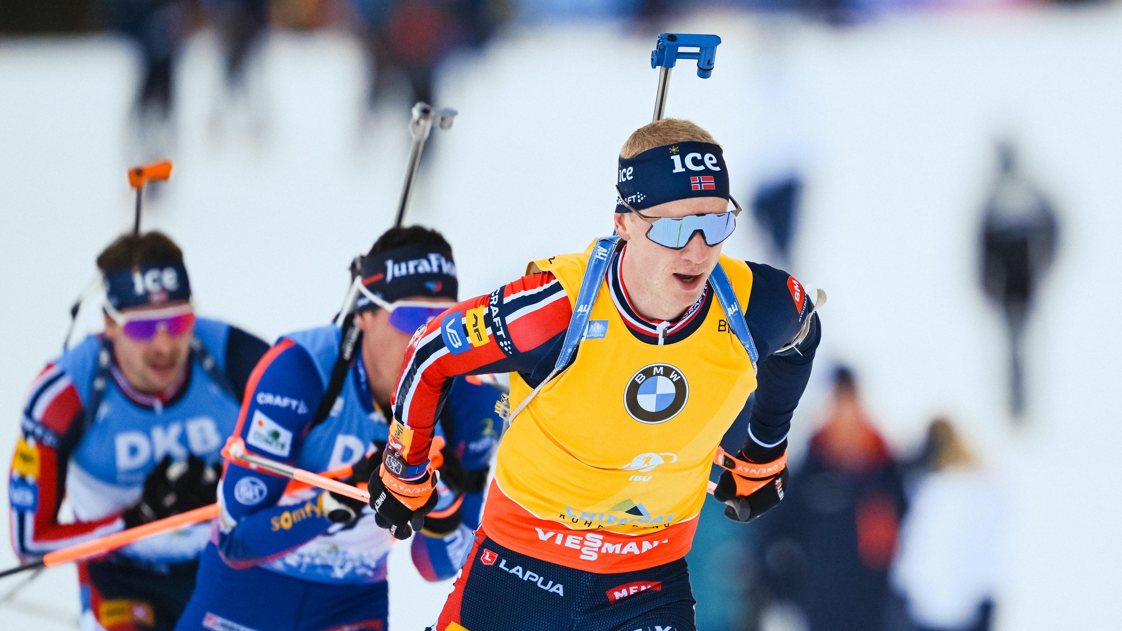 Johannes Thingnes Bö beim Biathlon-Weltcup in Ruhpolding.