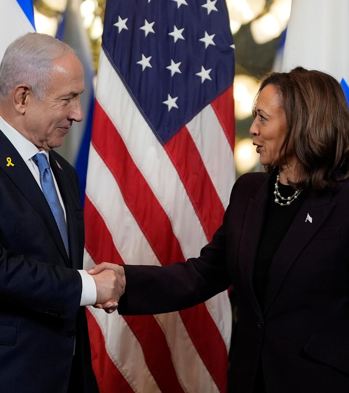 Kamala Harris und Benjamin Netanjahu treffen sich im Eisenhower Executive Office Building auf dem Gelände des Weißen Hauses am 25.07.2024.