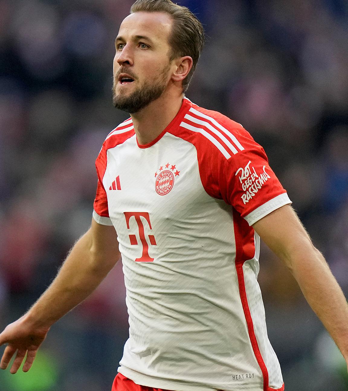 Bayerns Harry Kane jubelt nach dem Führungstreffer seiner Mannschaft.