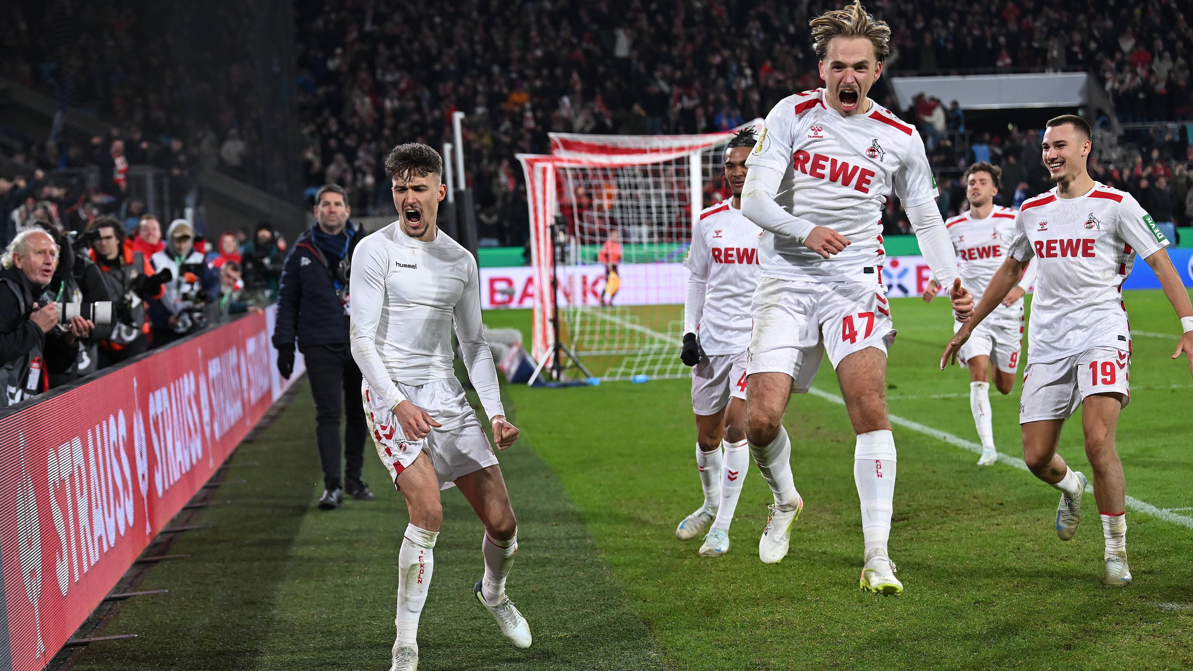 Dejan Ljubičić (Köln) jubelt nach seinem Tor zum 2:1.