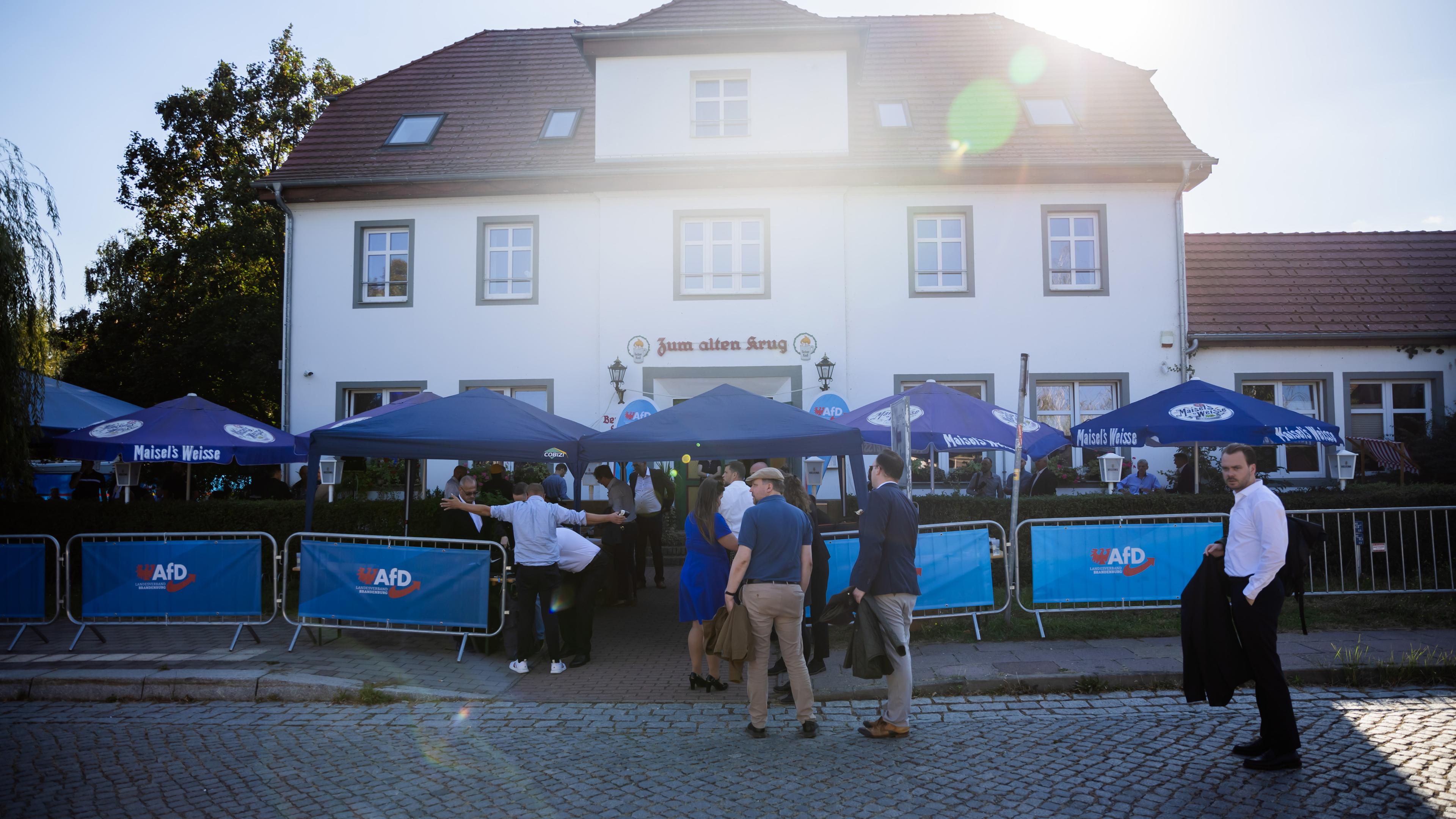 Brandenburg, Potsdam: Der Gasthof in Potsdam-Marquardt, in dem die Wahlparty der Brandenburger AfD stattfindet.