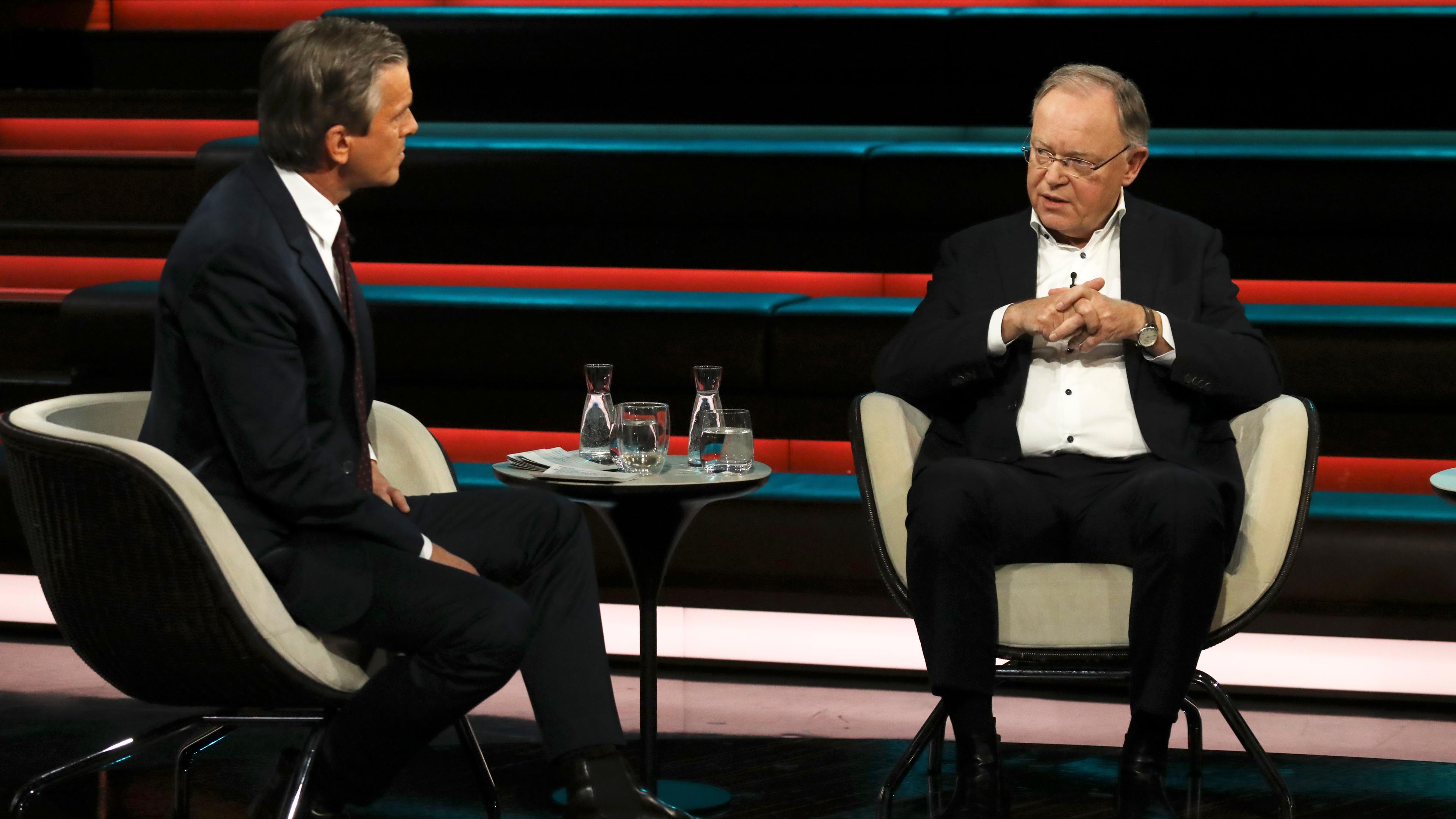 Niedersachsens Ministerpräsident Stephan Weil zu Gast bei "Markus Lanz".