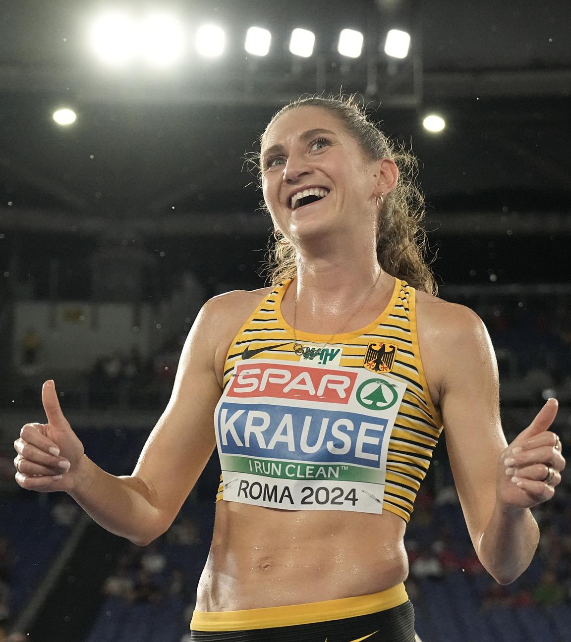 Leichtathletik-EM 2024: Gesa Felicitas Krause aus Deutschland freut sich über Silber im 3000-Meter-Hindernislauf.