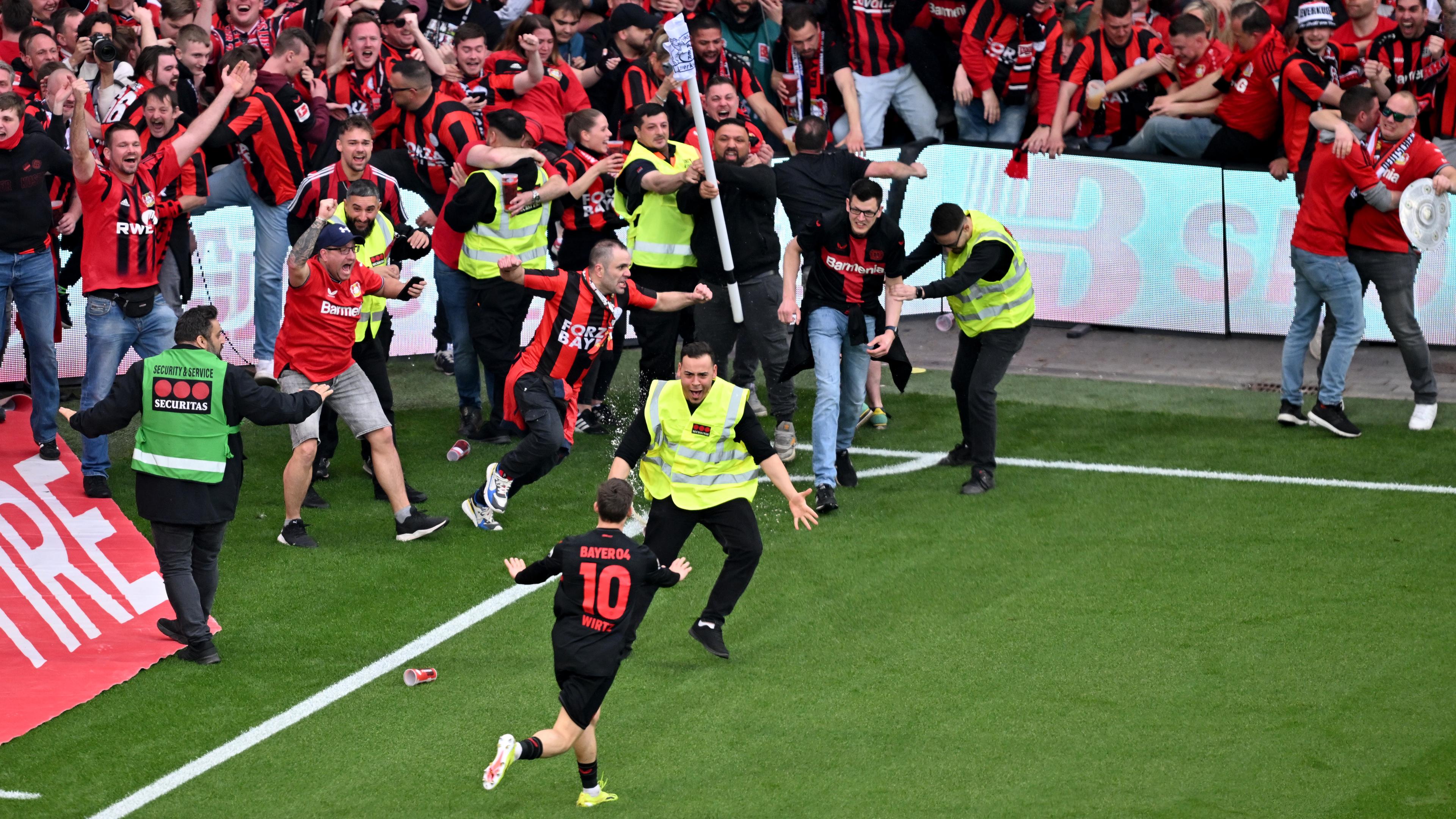 Erster Meistertitel Perfekt: Leverkusens Sehnsucht Gestillt - ZDFheute