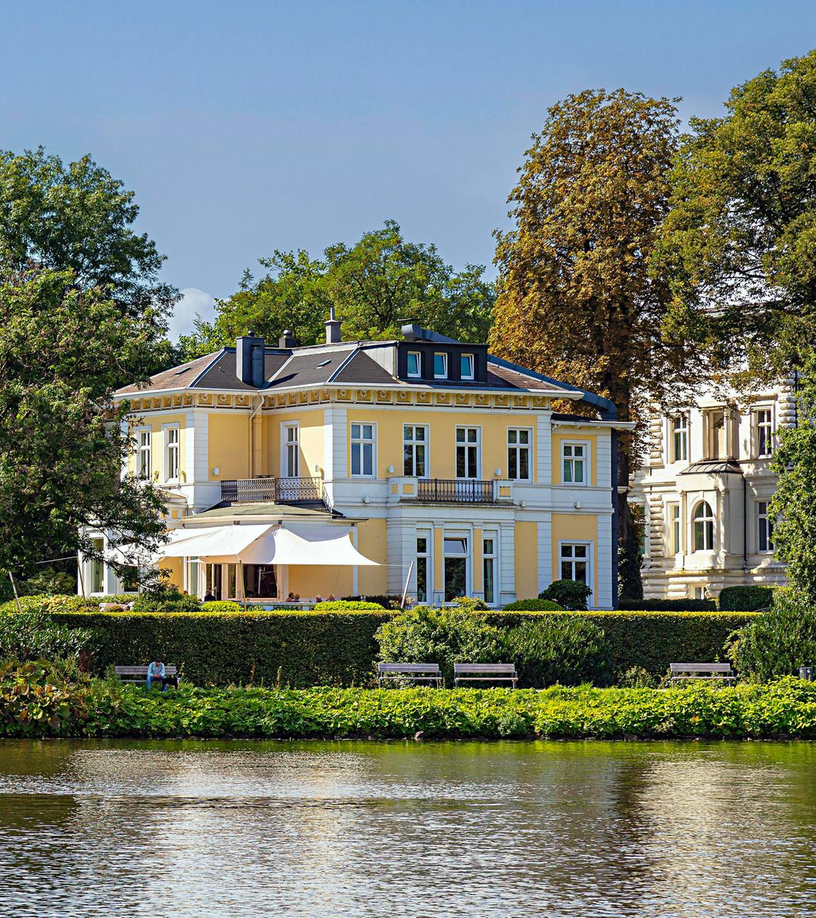 Archiv: Luxusvillen an der Außenalster in Hamburg