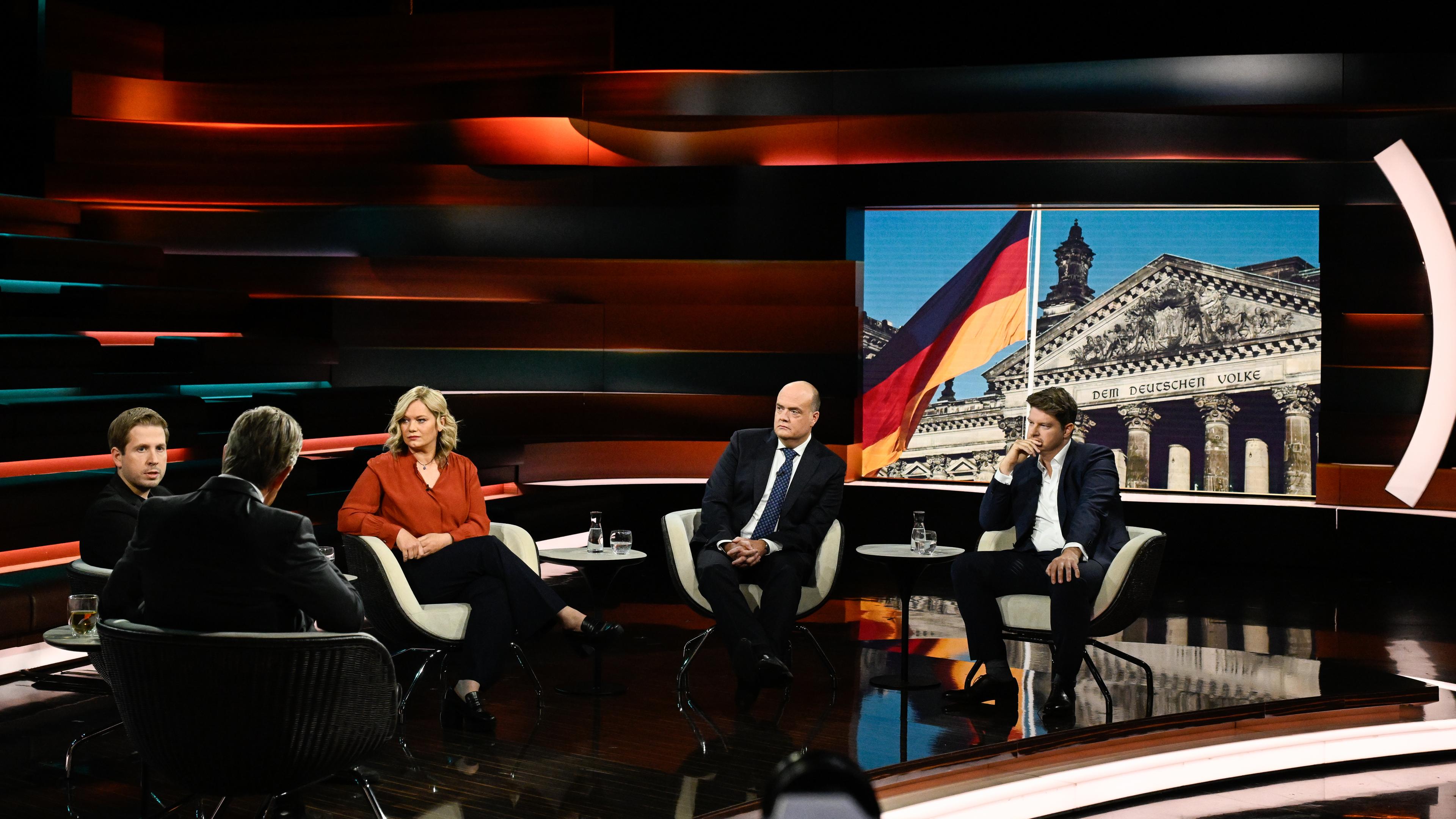 Markus Lanz vom 3. Oktober 2024: Kevin Kühnert, Markus Lanz, Corinna Milborn, Robin Alexander, Rüdiger Maas