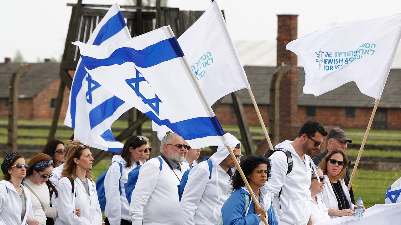 Gegen Antisemitismus : "Marsch Der Lebenden" - ZDFheute