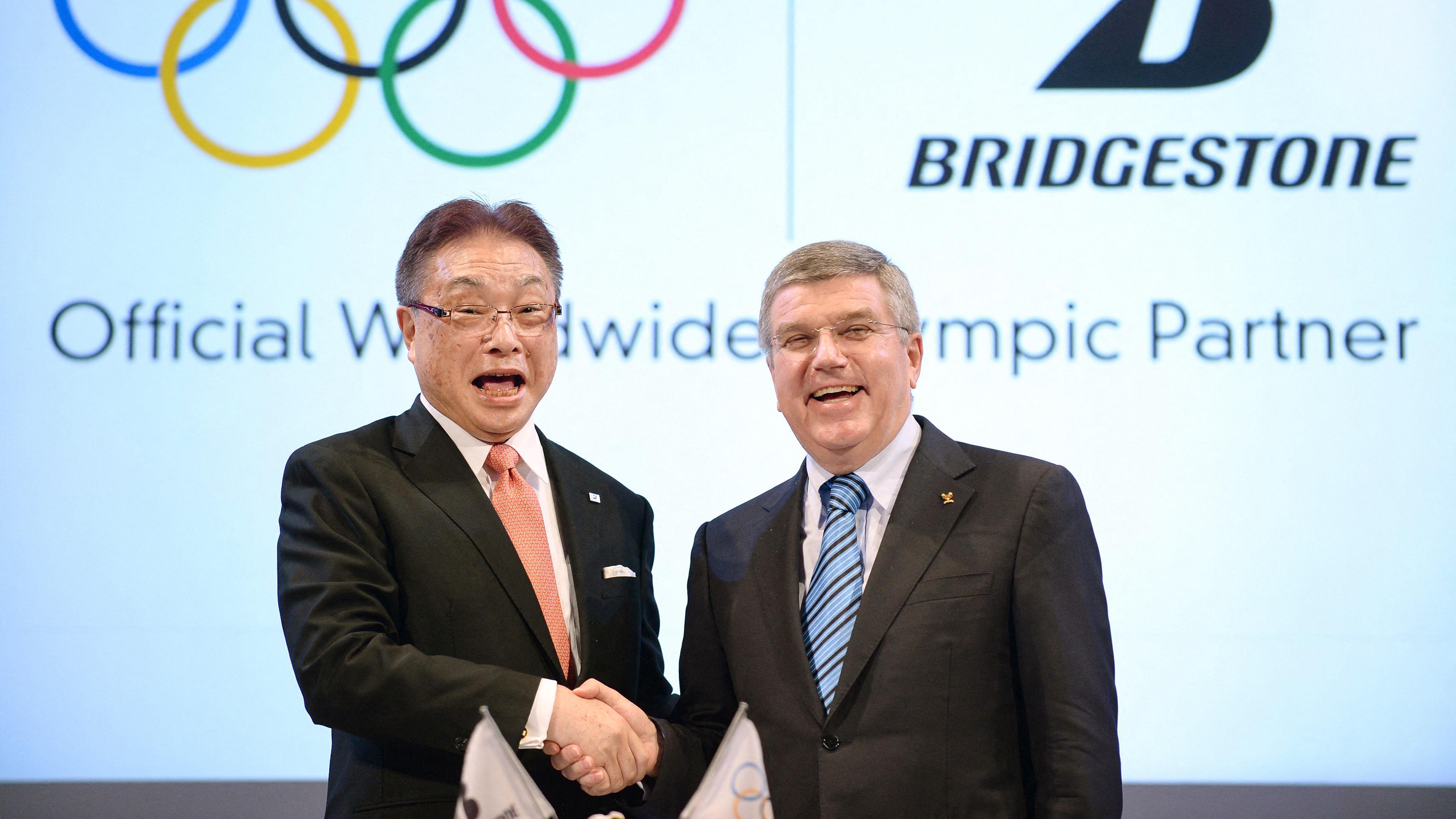 Thomas Bach (r.) und Masaaki Tsuya