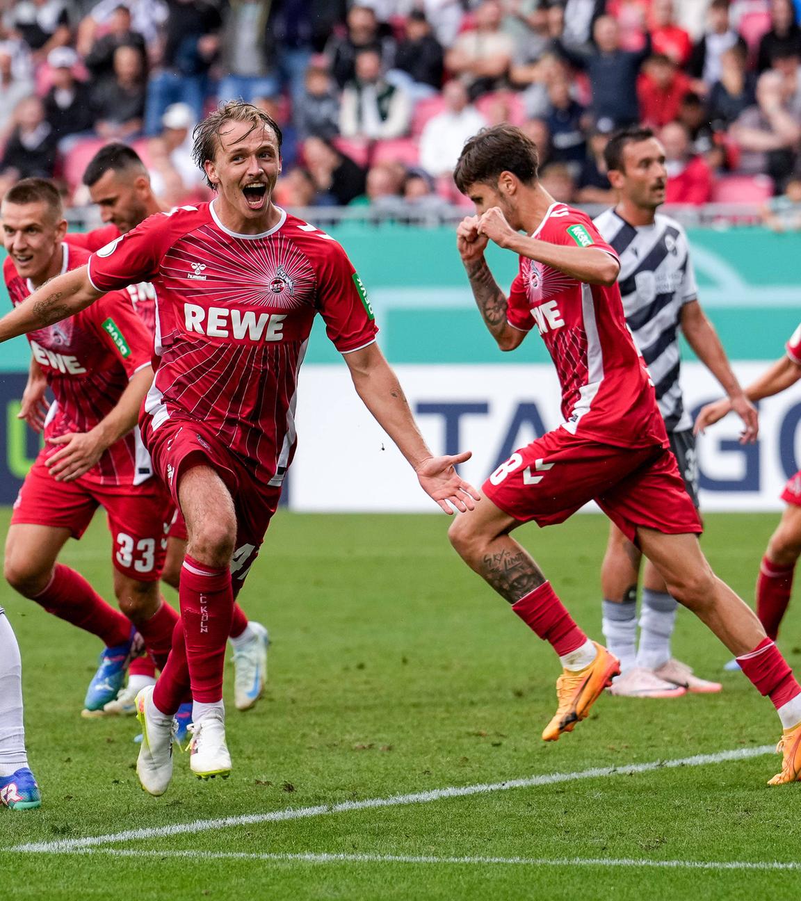 Mathias Olesen jubelt über das Tor zum 2:3 am 18.08.2024.