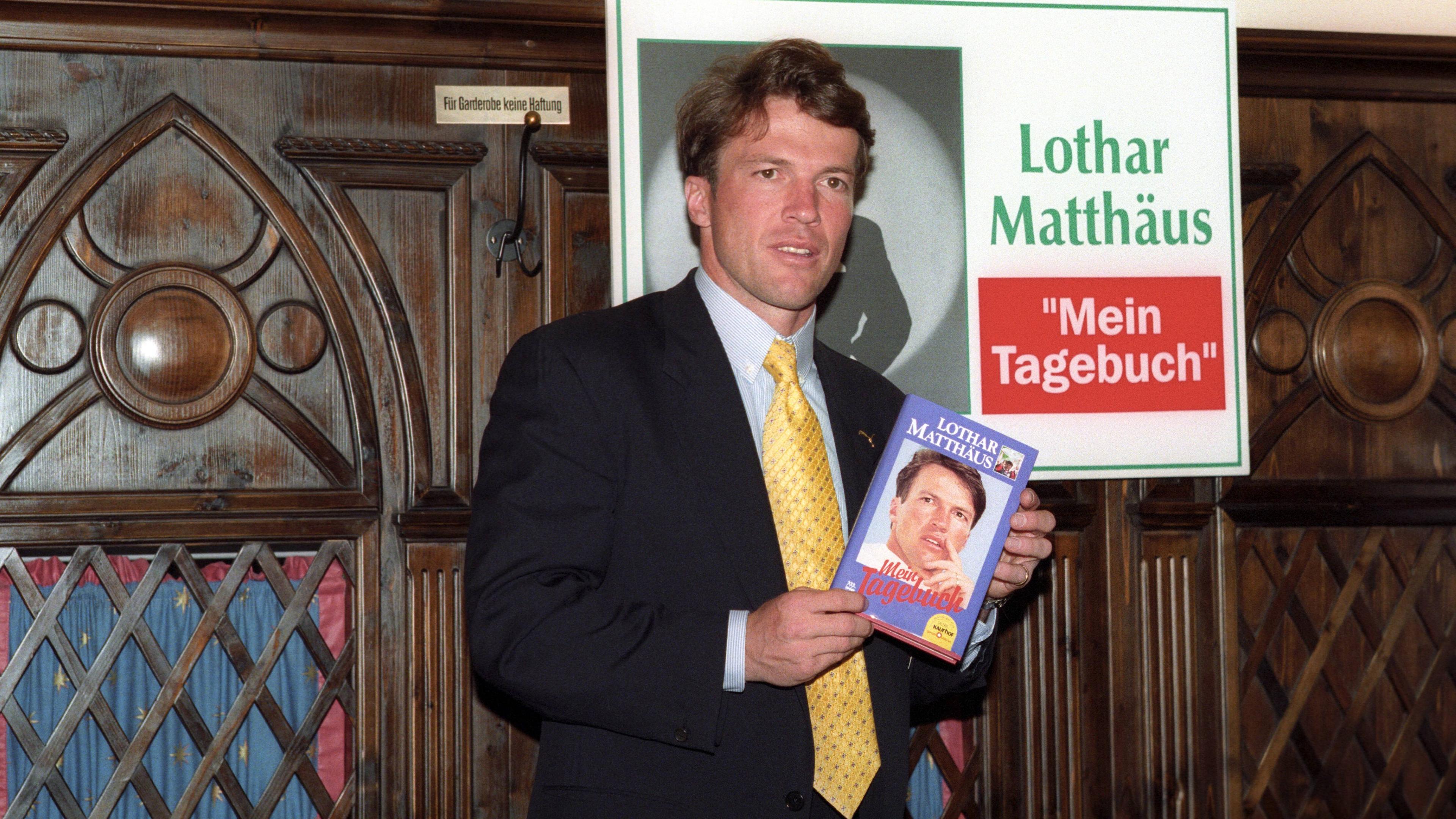 Lothar Matthäus stellt sein Buch "Mein Tagebuch" vor